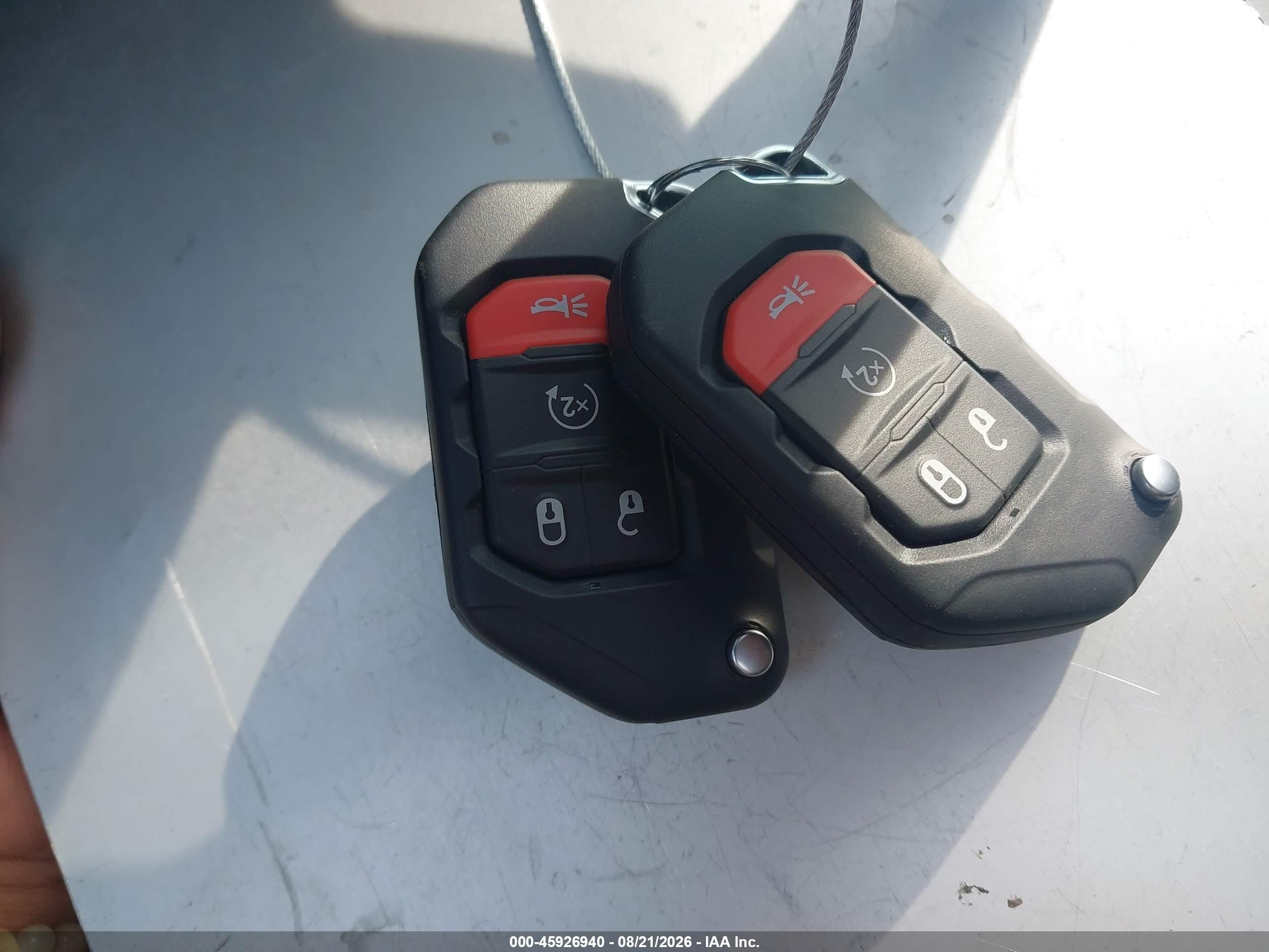 2026 Jeep Wrangler Recon 4x4 Черный vin: 1C4RJXFG8TW287137
