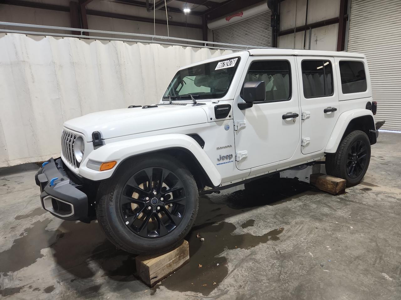 2024 Jeep Wrangler Sahara 4xe White vin: 1C4RJXP65RW232644 Damage: Lf Axle Assembly, Broken, Replacement Required