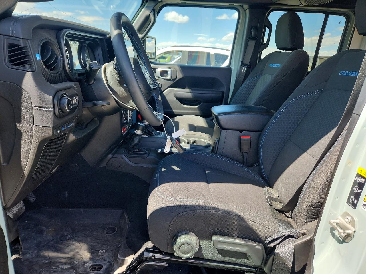 2024 Jeep Wrangler Rubicon 4xe Gray vin: 1C4RJXR62RW209710