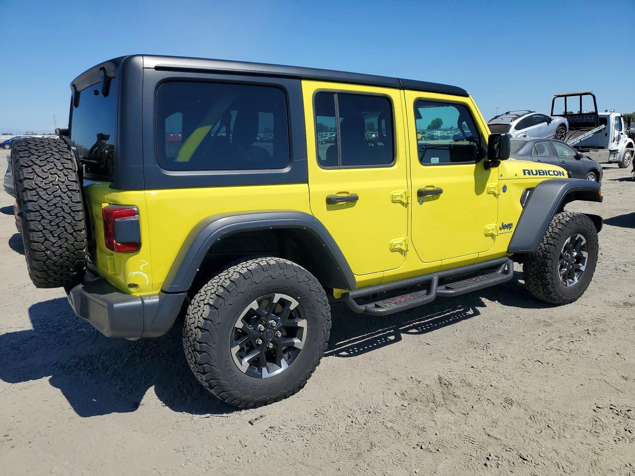 2024 Jeep Wrangler Rubicon 4xe Yellow vin: 1C4RJXR67RW133515