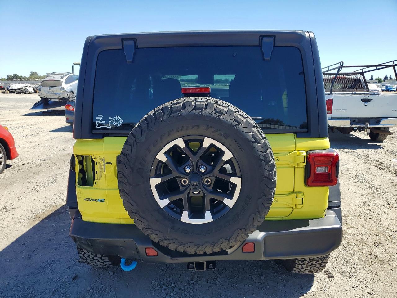 2024 Jeep Wrangler Rubicon 4xe Yellow vin: 1C4RJXR67RW133515