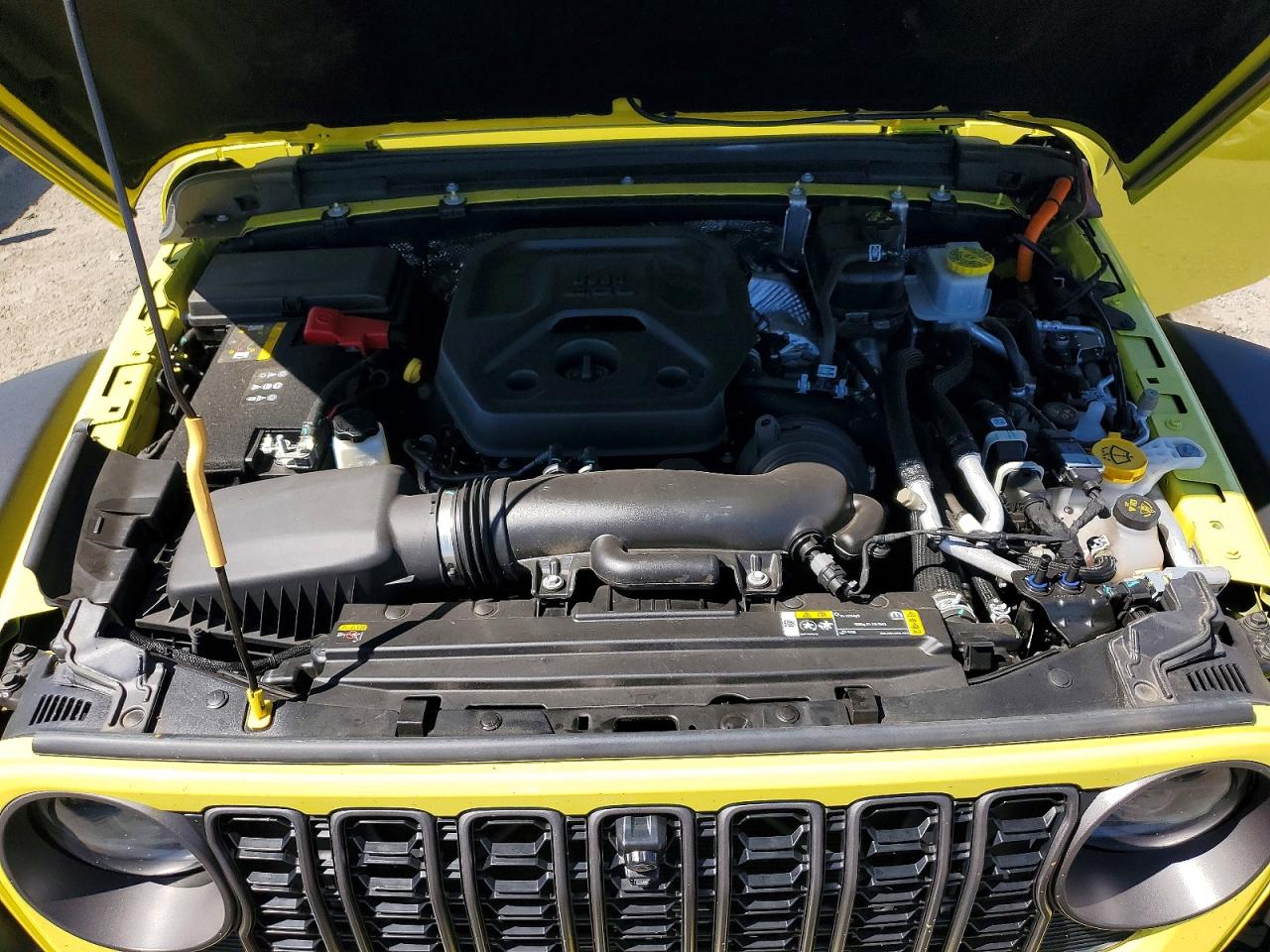2024 Jeep Wrangler Rubicon 4xe Yellow vin: 1C4RJXR67RW133515