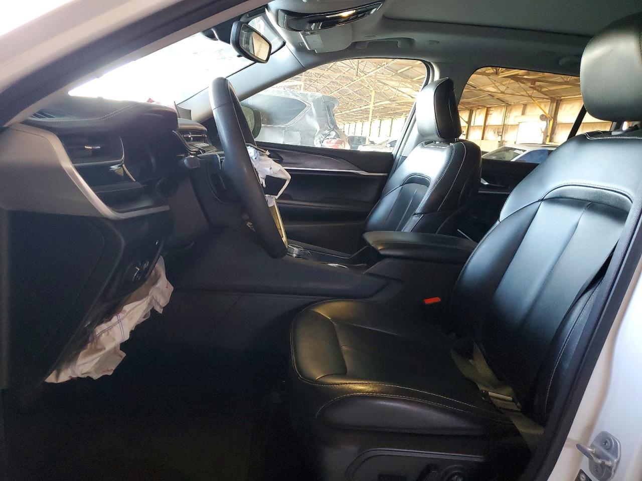 2024 Jeep Grand Cherokee Limited 4xe Белый vin: 1C4RJYB60R8959093