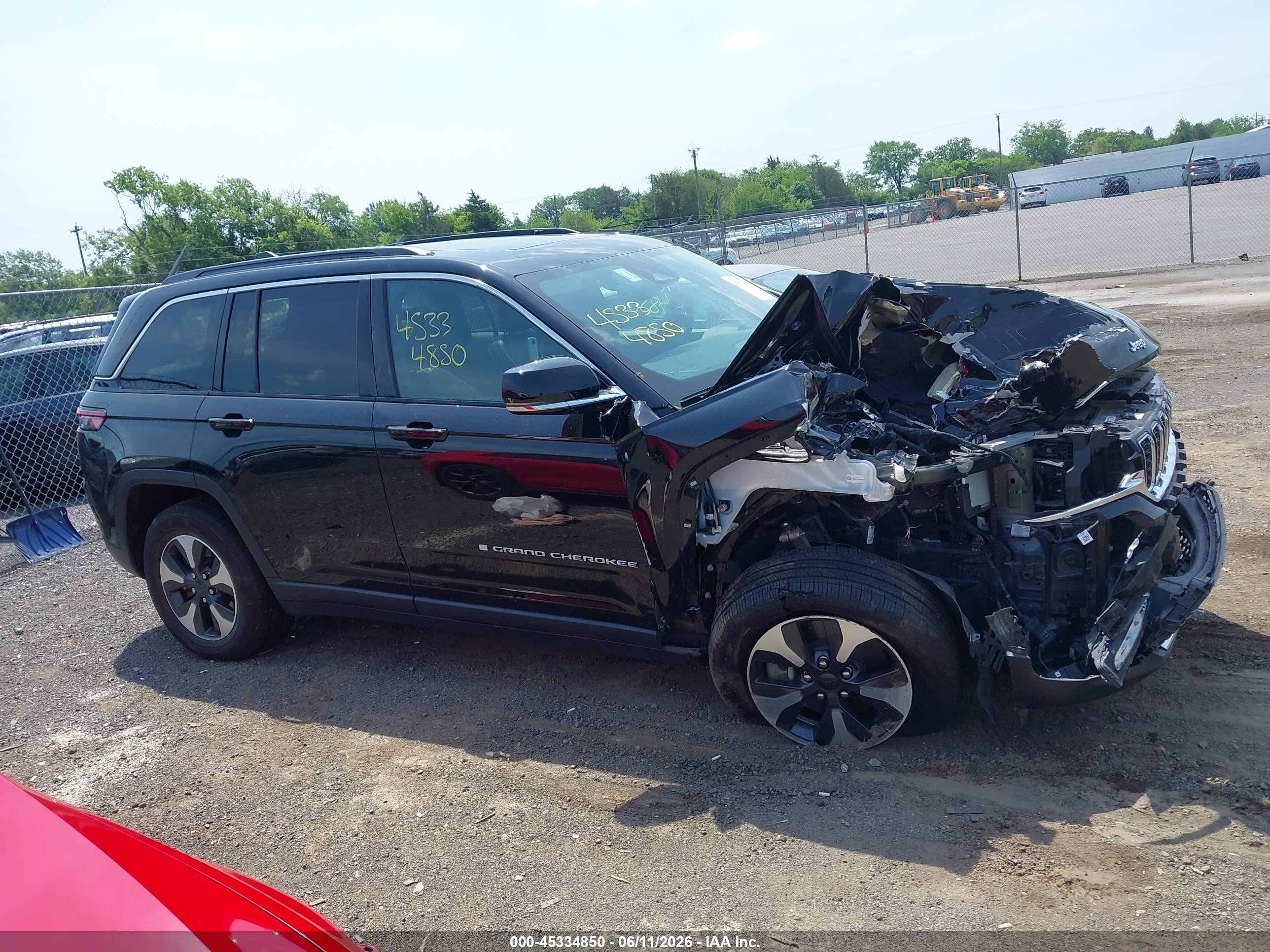 2024 Jeep Grand Cherokee 4xe   Black vin: 1C4RJYB61RC115416