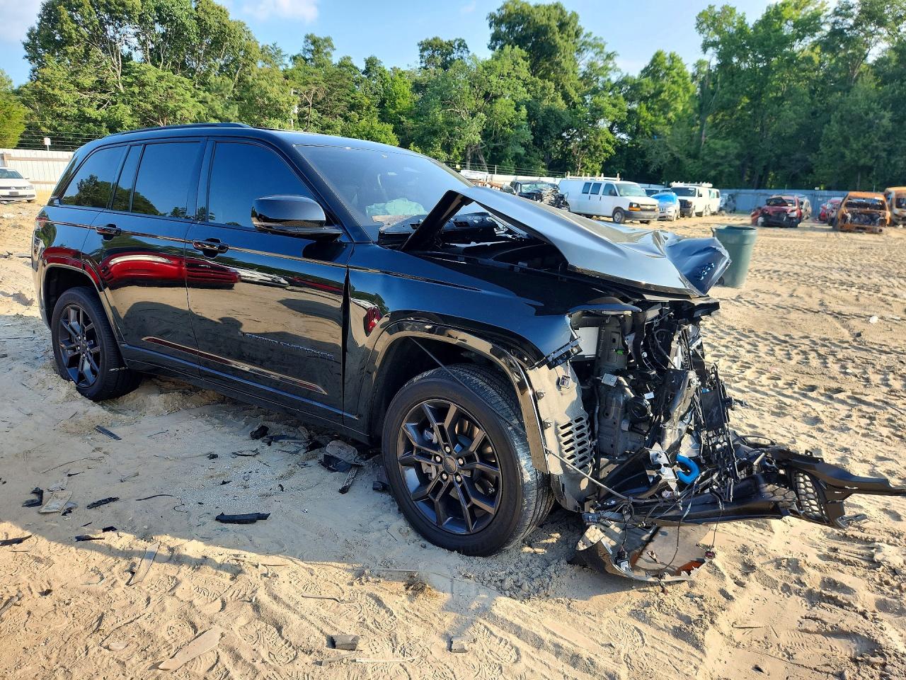 2023 Jeep Grand Cherokee Limited 4xe Black vin: 1C4RJYB62P8905047
