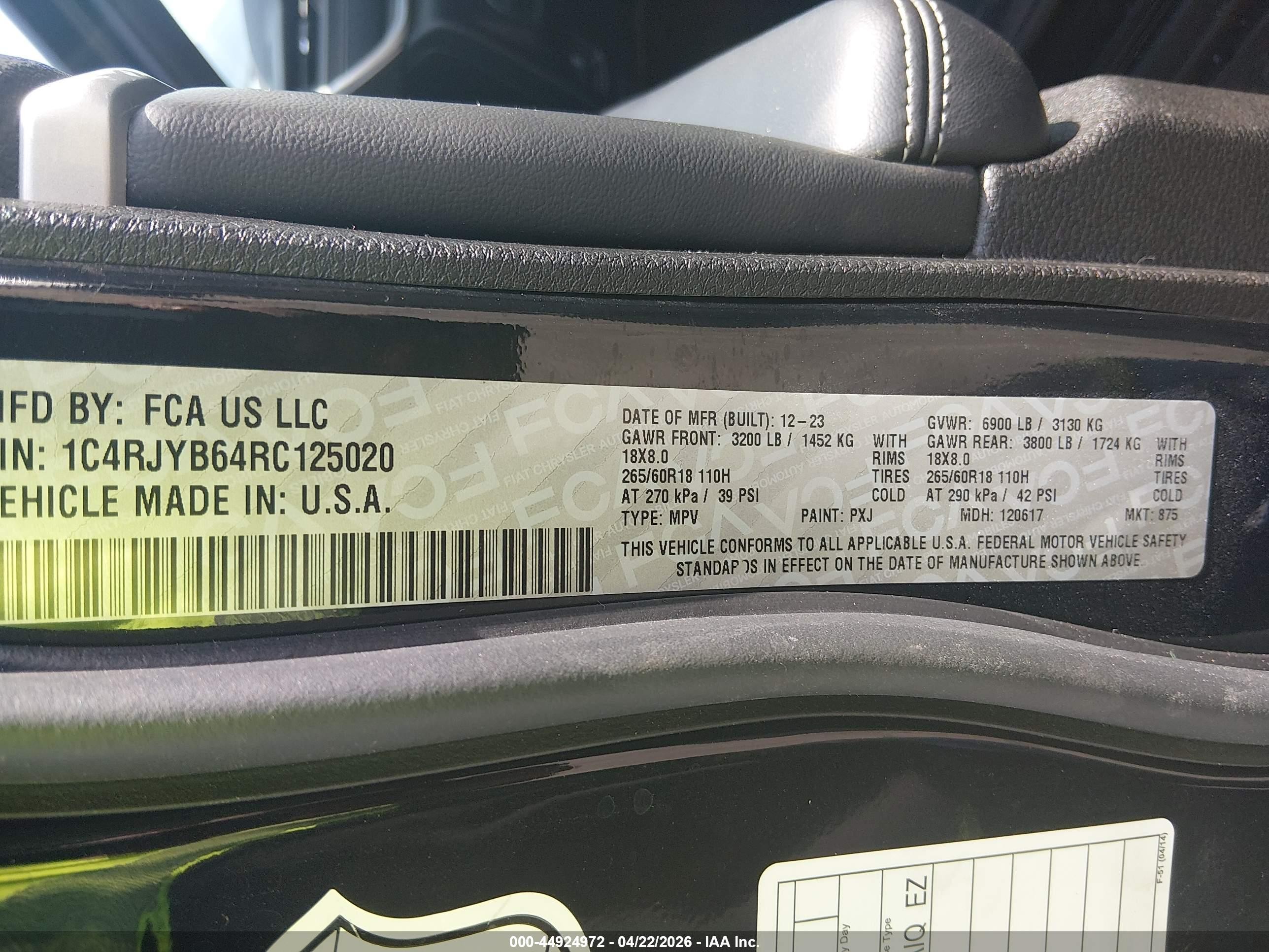 2024 Jeep Grand Cherokee 4xe Black vin: 1C4RJYB64RC125020