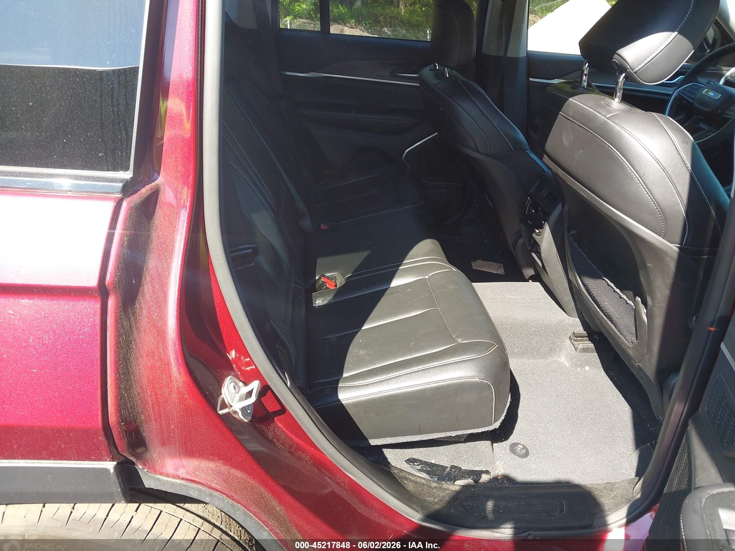 2024 Jeep Grand Cherokee 4xe   Красный vin: 1C4RJYB66RC712285