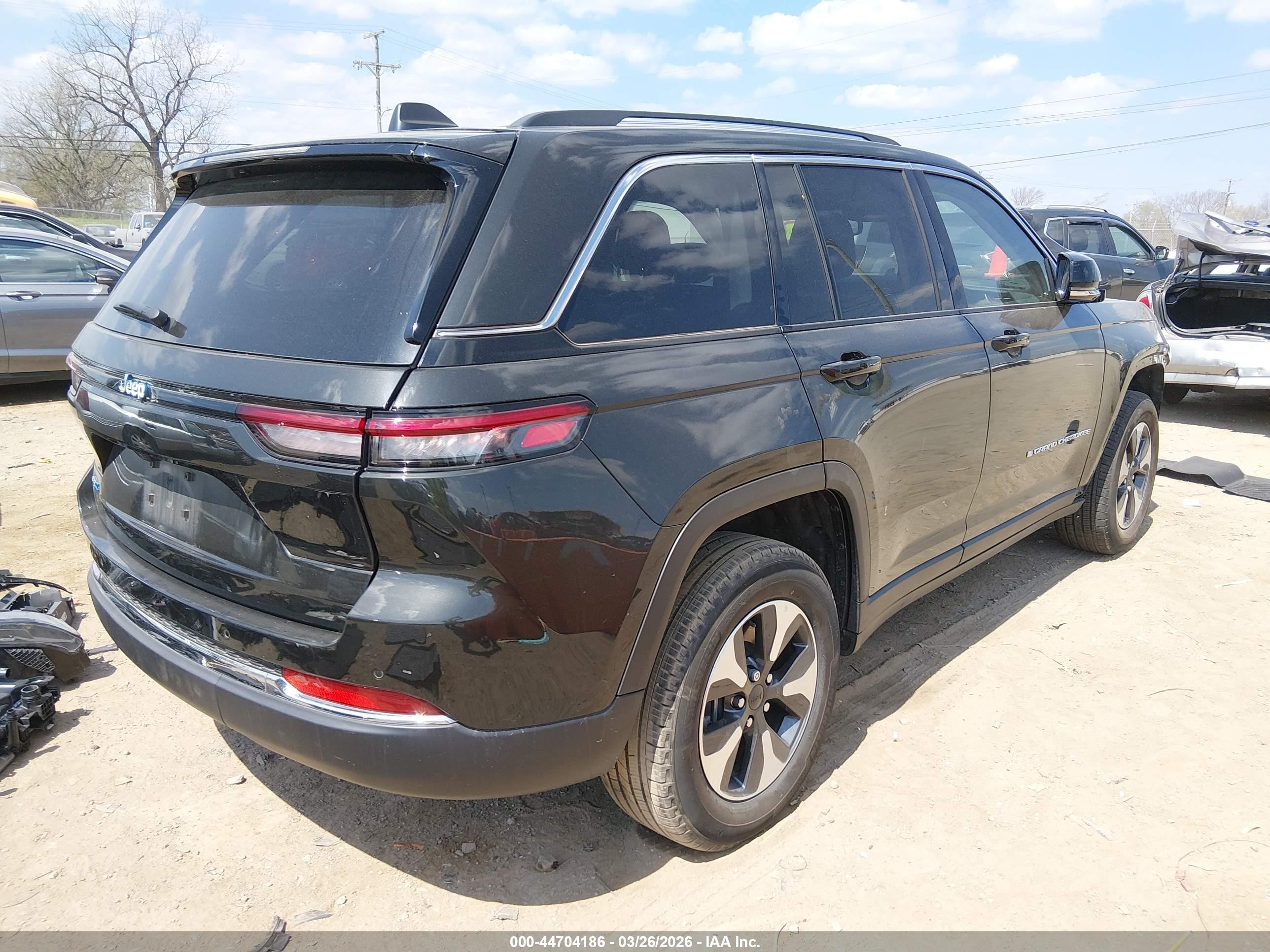 2024 Jeep Grand Cherokee 4xe   Black vin: 1C4RJYB66RC719236