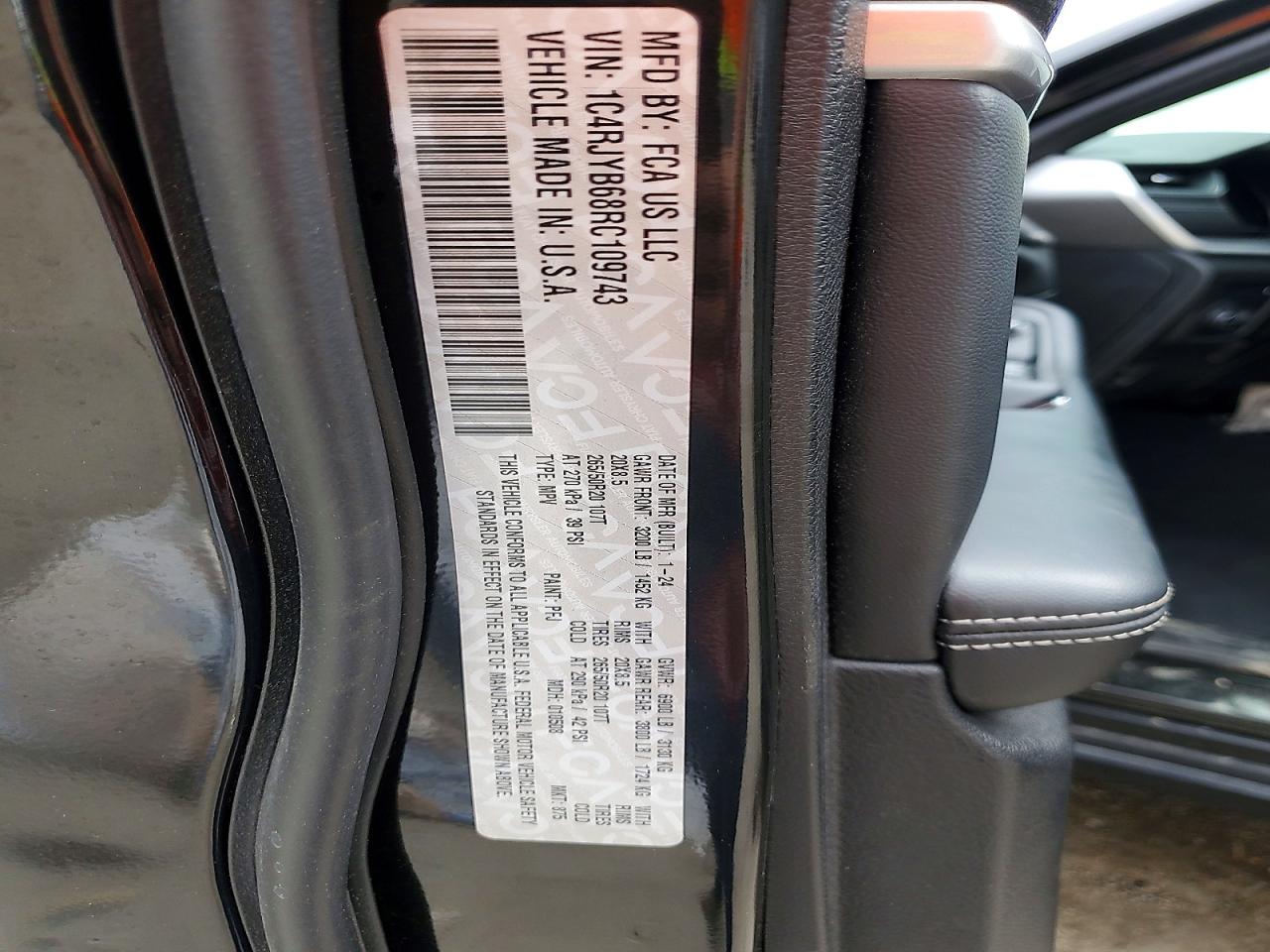 2024 Jeep Grand Cherokee Limited 4xe Black vin: 1C4RJYB68RC109743