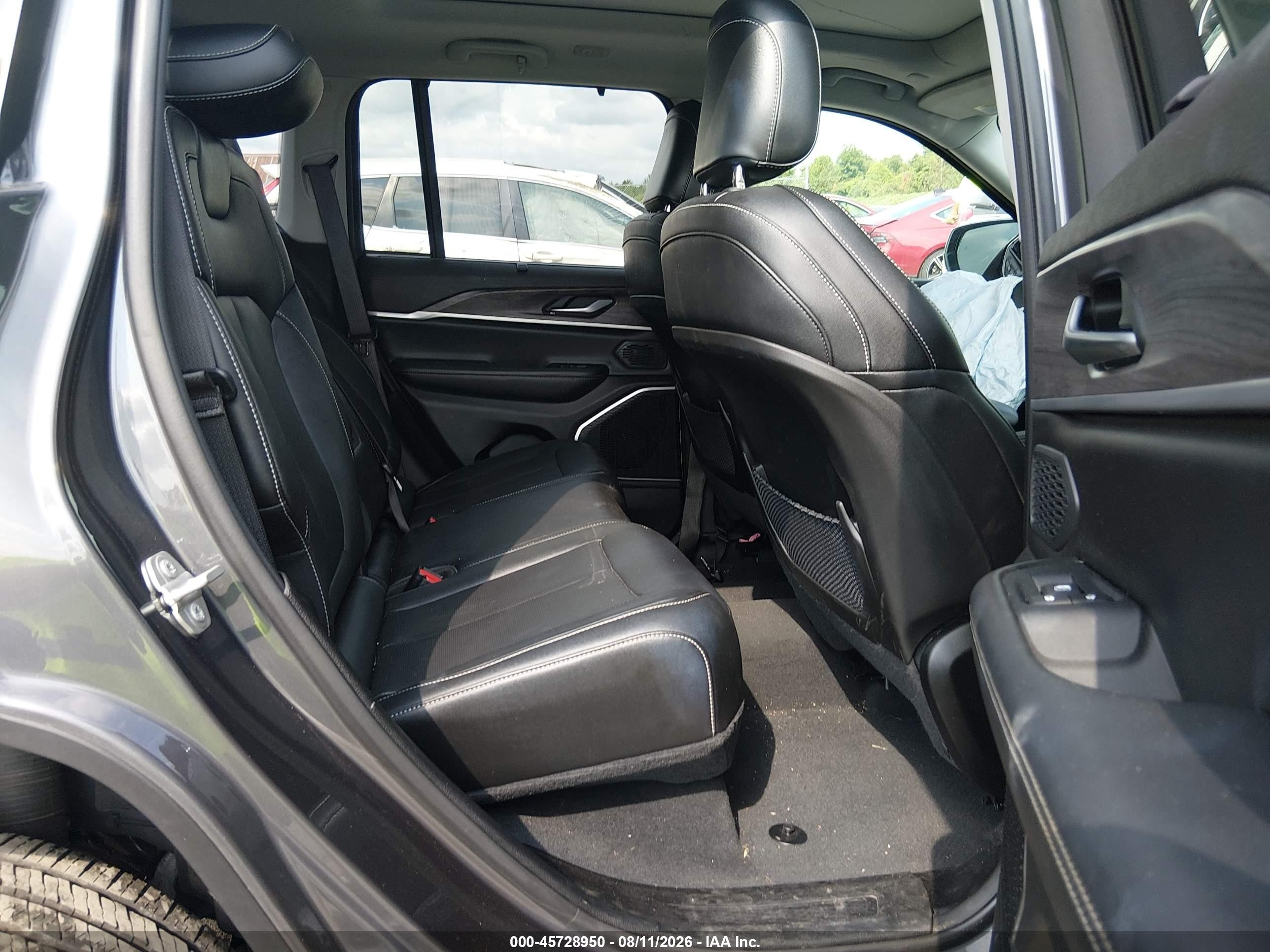 2023 Jeep Grand Cherokee 4xe 30th Anniversary Gray vin: 1C4RJYB69P8905367