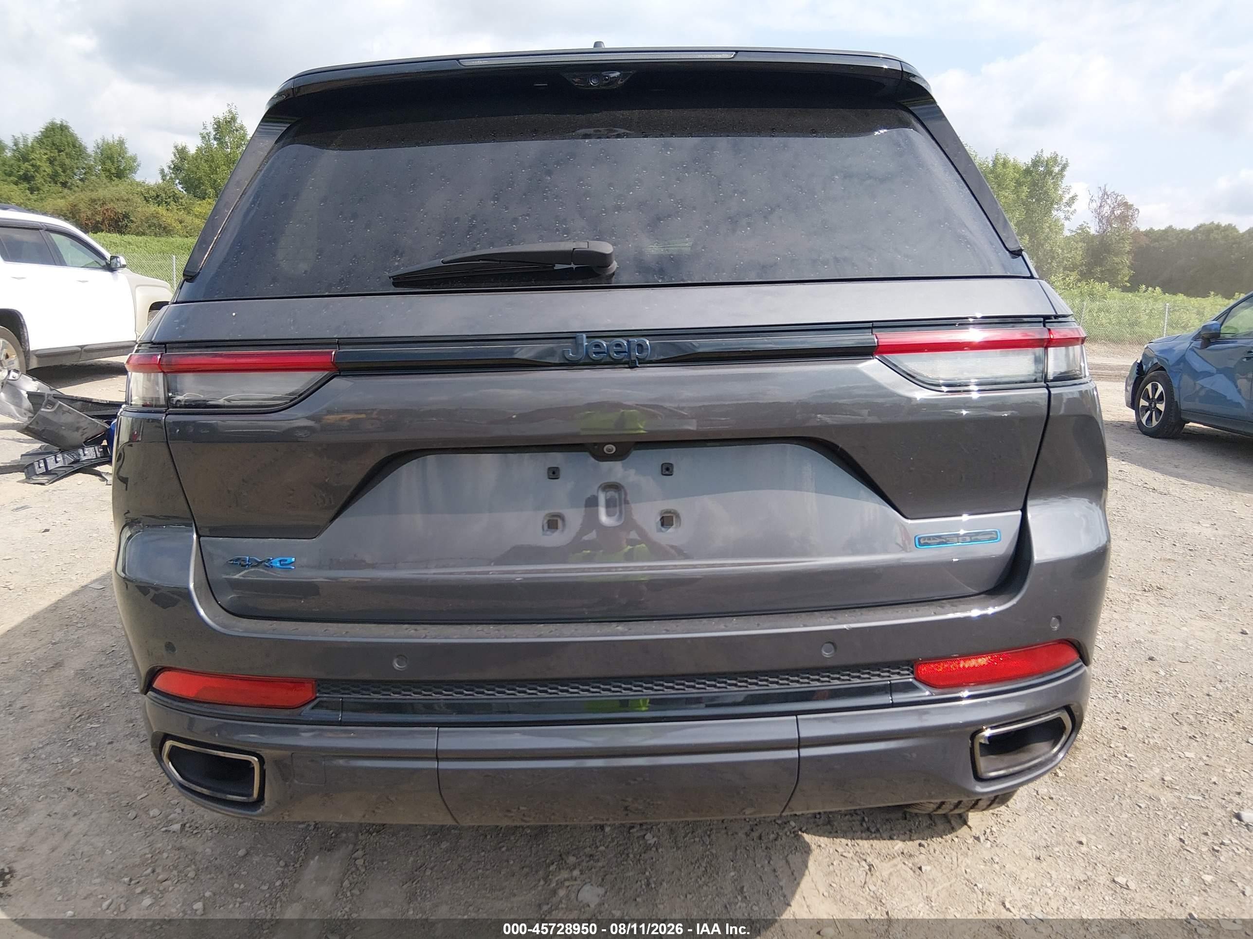 2023 Jeep Grand Cherokee 4xe 30th Anniversary Gray vin: 1C4RJYB69P8905367