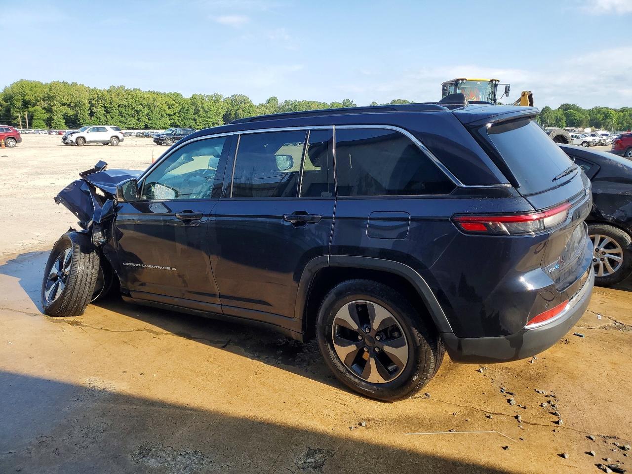2024 Jeep Grand Cherokee Limited 4xe Черный vin: 1C4RJYB69R8520426