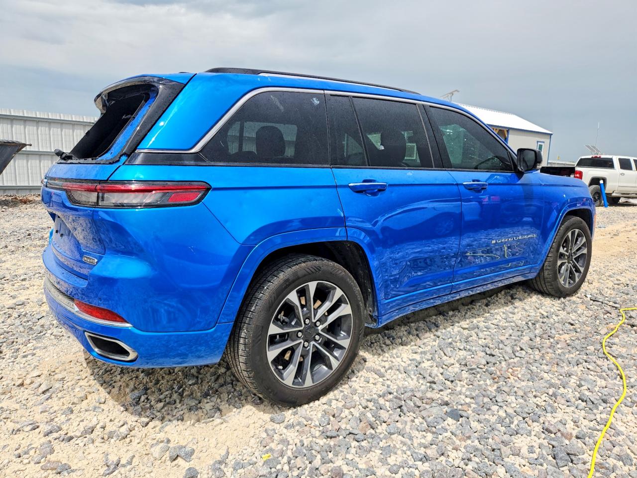 2023 Jeep Grand Cherokee Overland 4xe Blue vin: 1C4RJYD61P8769202
