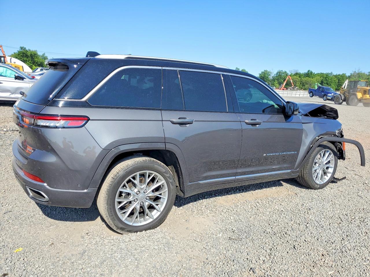 2023 Jeep Grand Cherokee Summit 4xe Gray vin: 1C4RJYE60P8908332