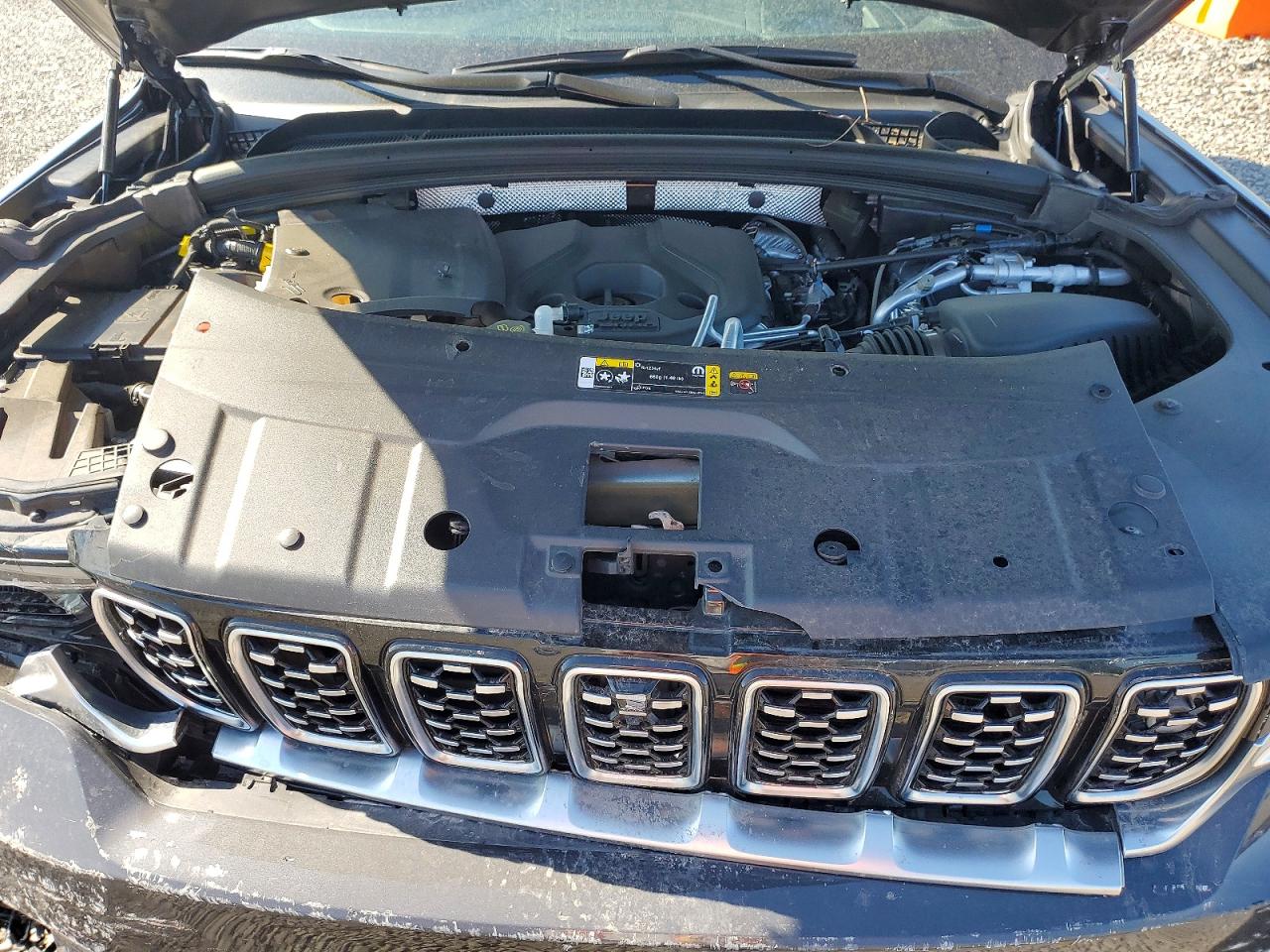 2023 Jeep Grand Cherokee Summit 4xe Gray vin: 1C4RJYE60P8908332