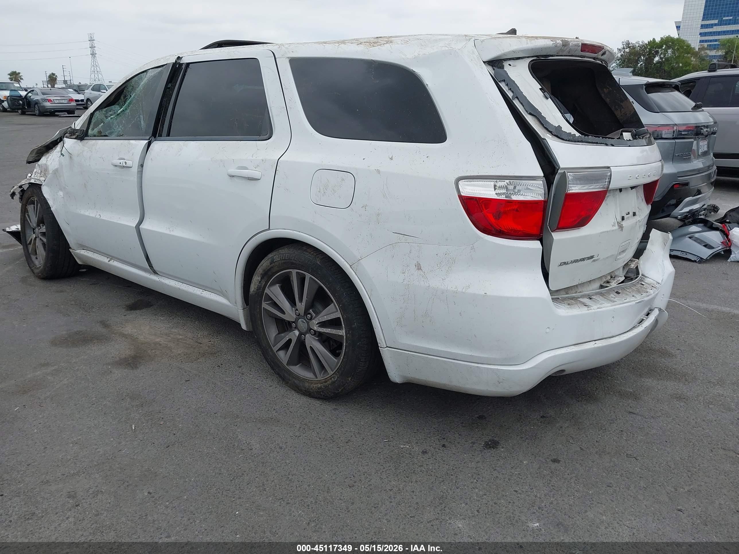 2013 Dodge Durango R/t White vin: 1C4SDHCT0DC681170