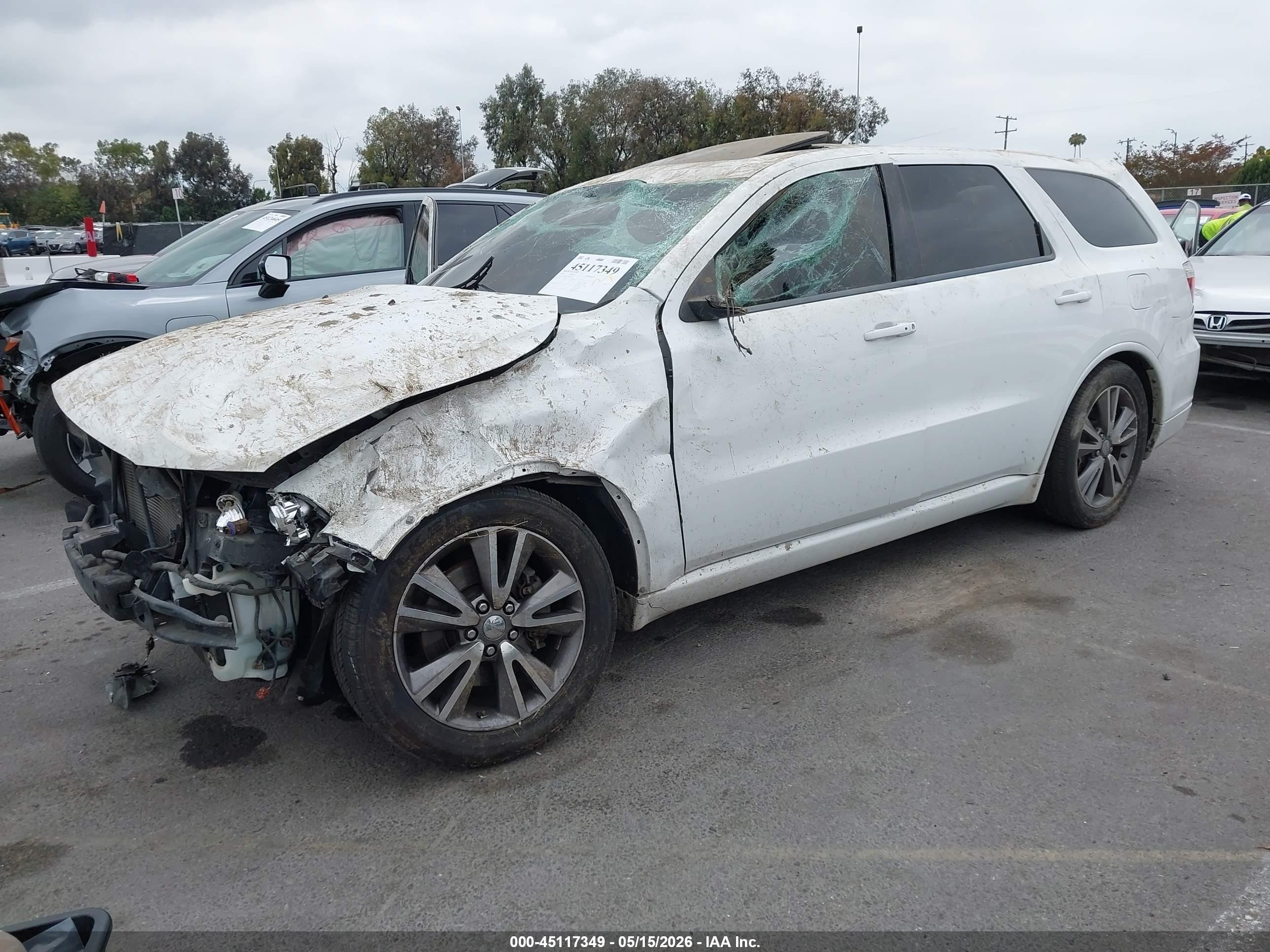 2013 Dodge Durango R/t White vin: 1C4SDHCT0DC681170