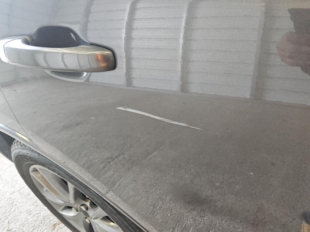 2014 Dodge Durango R/t Черный vin: 1C4SDHCT1EC551478 Damage: Right Rear Door, Heavy Scratch, 1 To 2 Inches