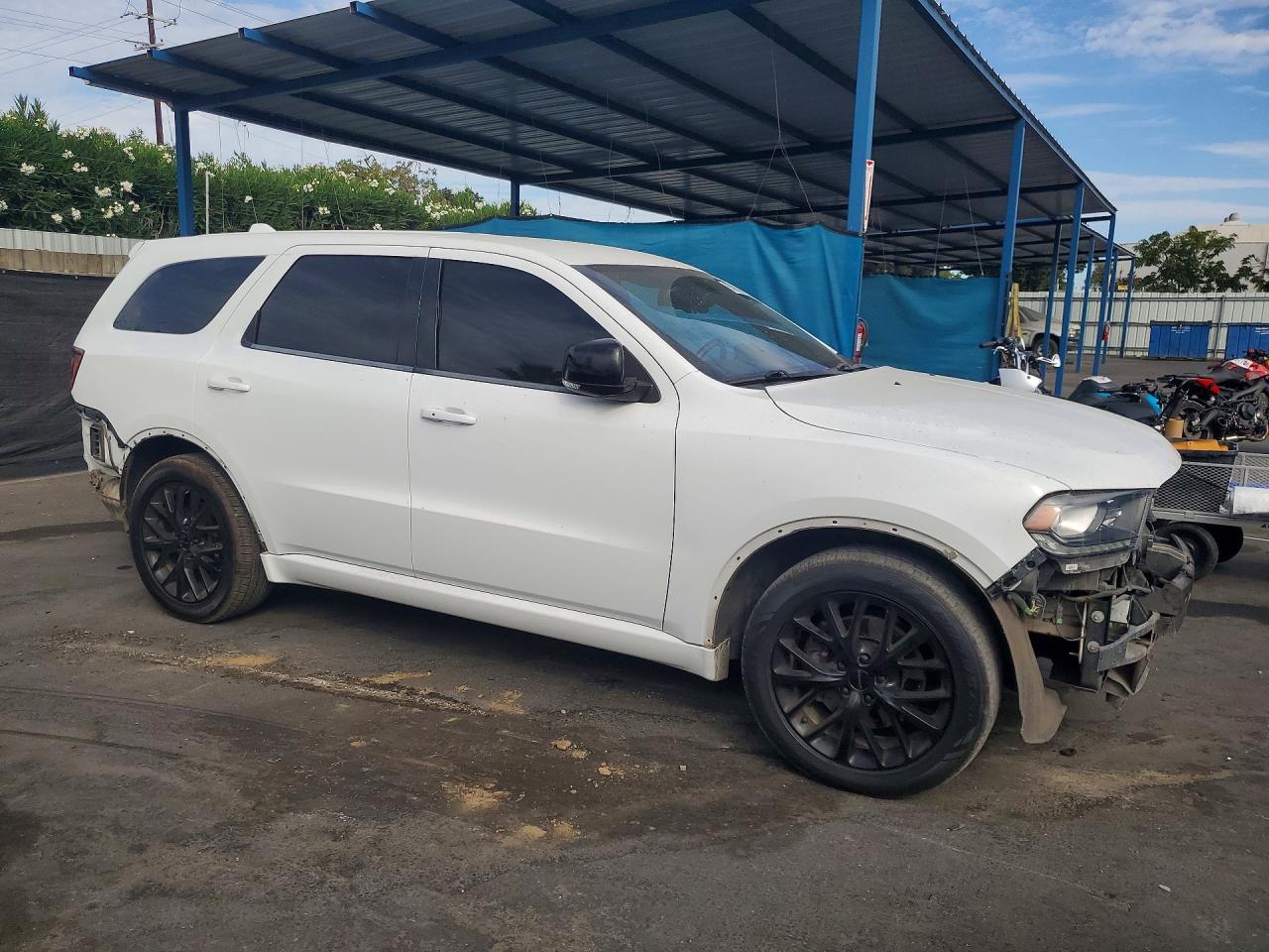 2015 Dodge Durango R/t White vin: 1C4SDHCT1FC907316