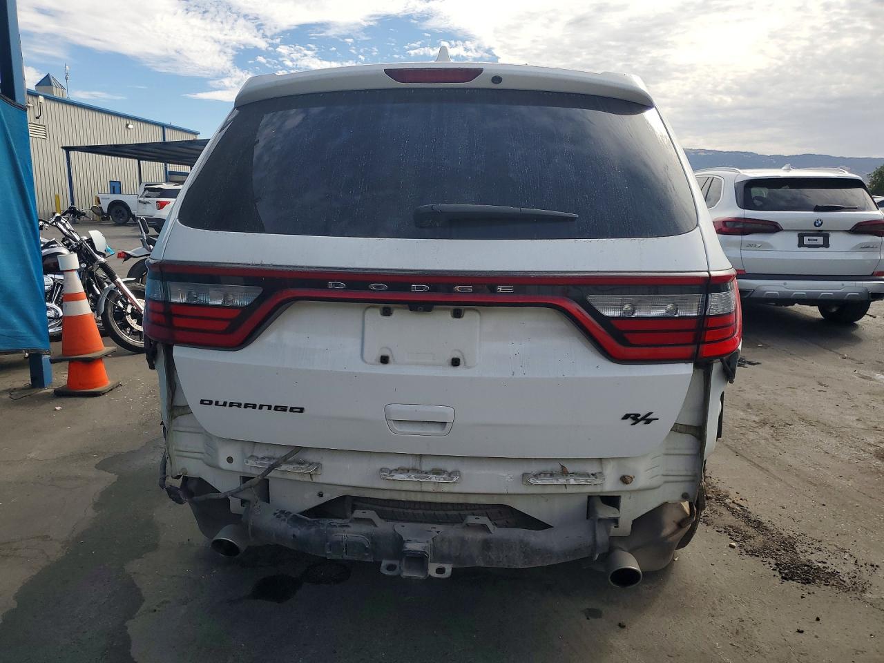 2015 Dodge Durango R/t White vin: 1C4SDHCT1FC907316
