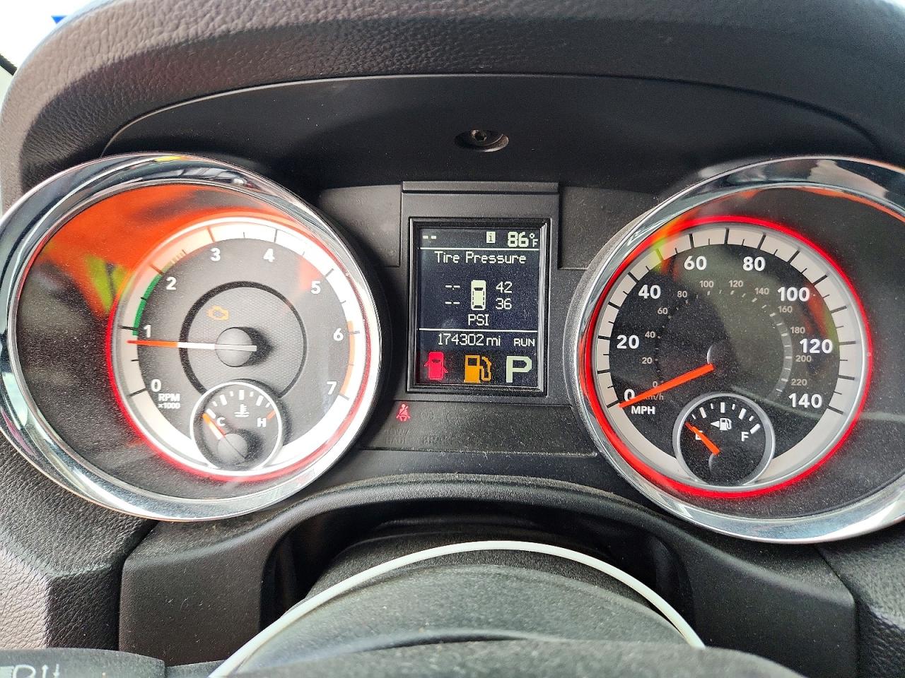 2013 Dodge Durango R/t Red vin: 1C4SDHCT4DC520675
