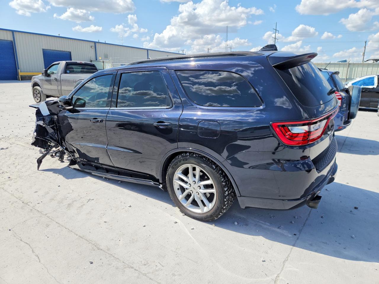 2023 Dodge Durango R/t Blue vin: 1C4SDHCT9PC716809