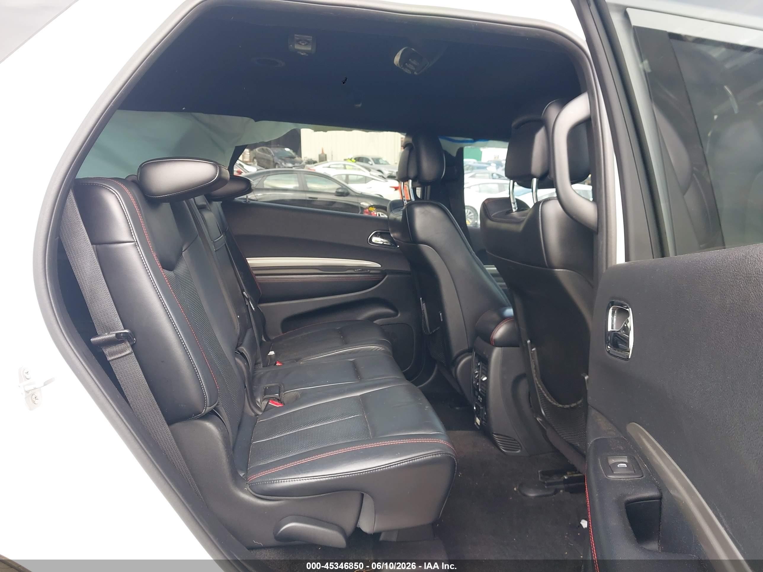 2015 Dodge Durango R/t White vin: 1C4SDHCTXFC810132