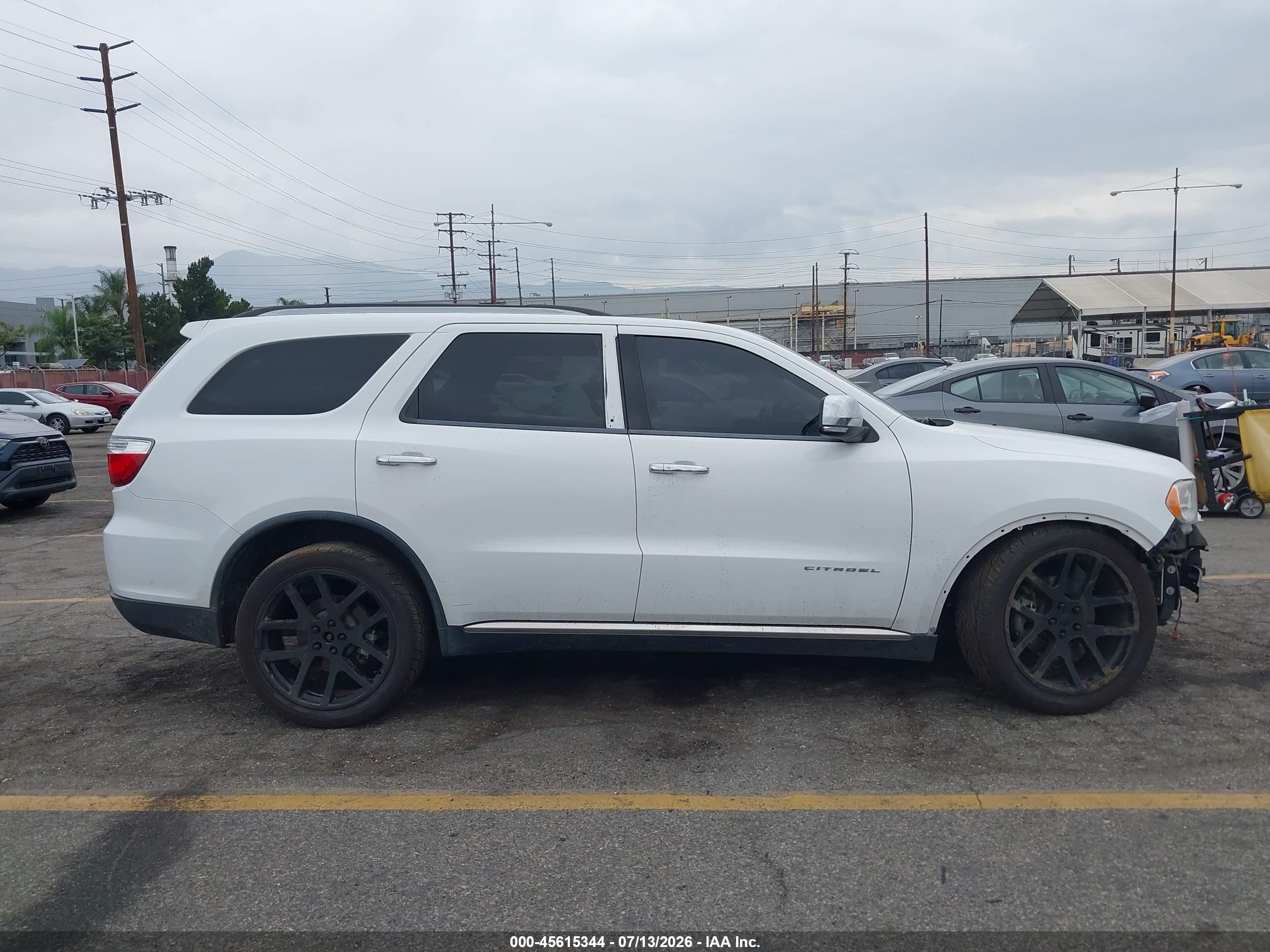 2013 Dodge Durango Citadel White vin: 1C4SDHET5DC689147