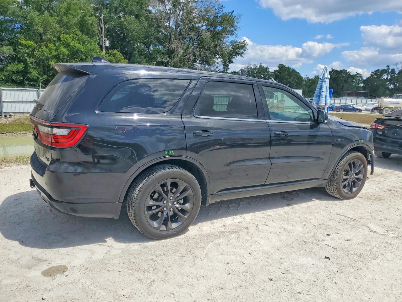 2022 Dodge Durango R Черный vin: 1C4SDJCT2NC217323