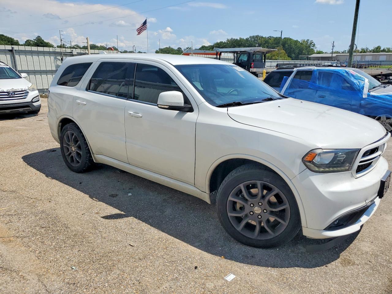 2017 Dodge Durango R/t White vin: 1C4SDJCT6HC725170