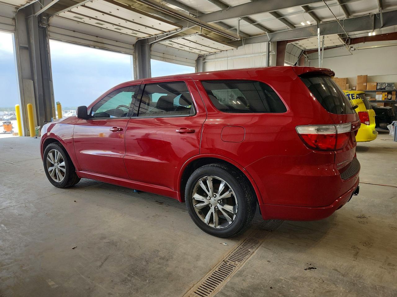 2012 Dodge Durango R/t Red vin: 1C4SDJCT7CC116517