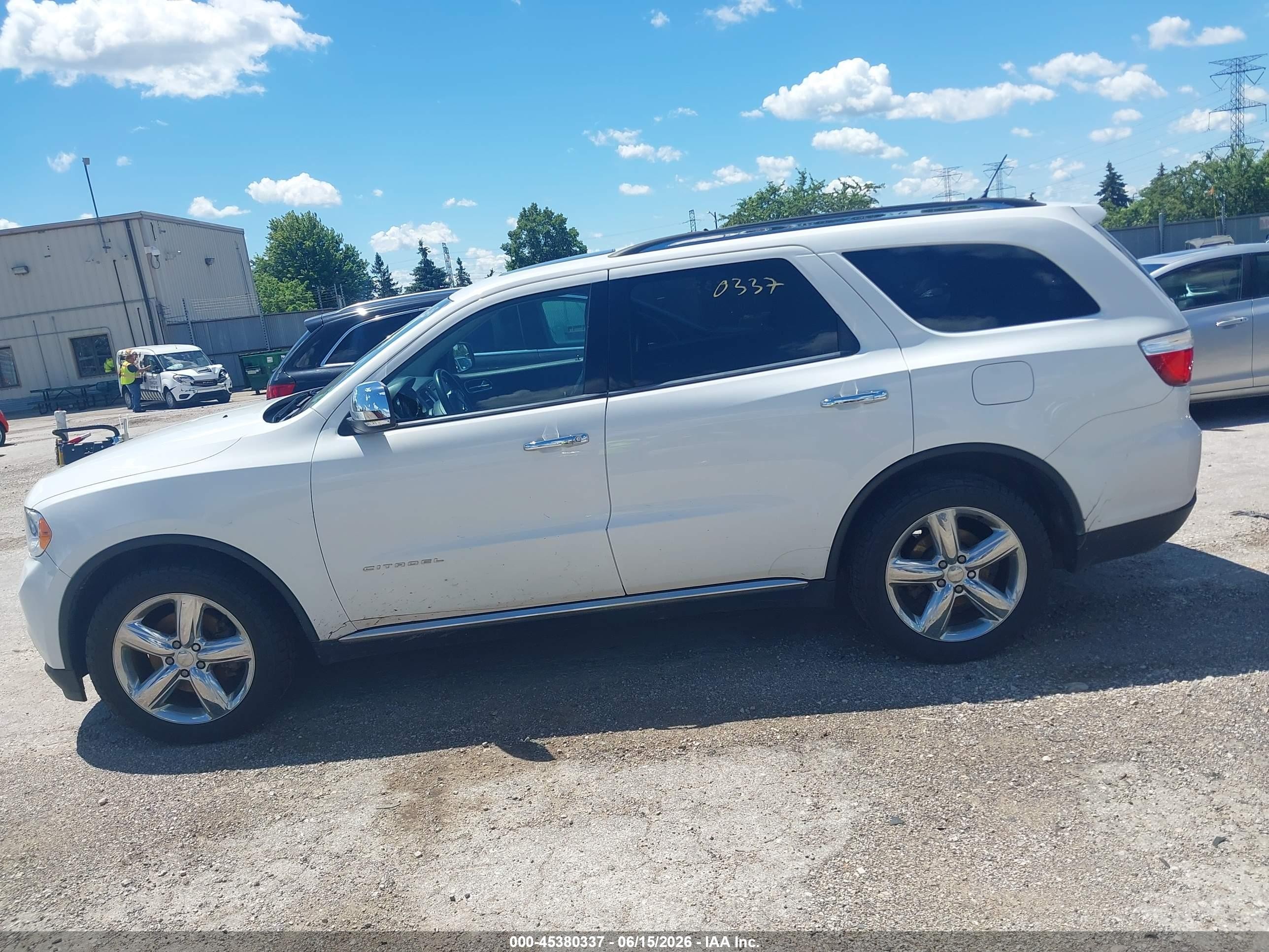 2013 Dodge Durango Citadel Белый vin: 1C4SDJET1DC668187