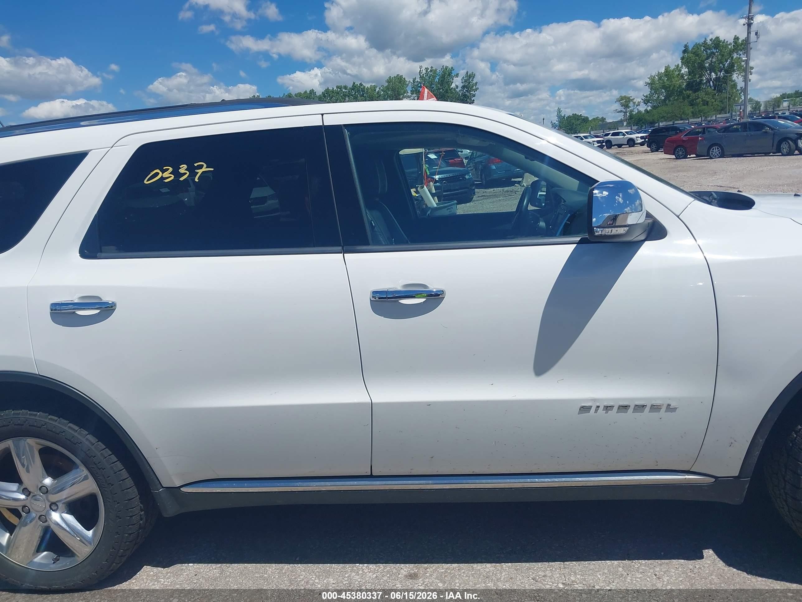 2013 Dodge Durango Citadel Белый vin: 1C4SDJET1DC668187