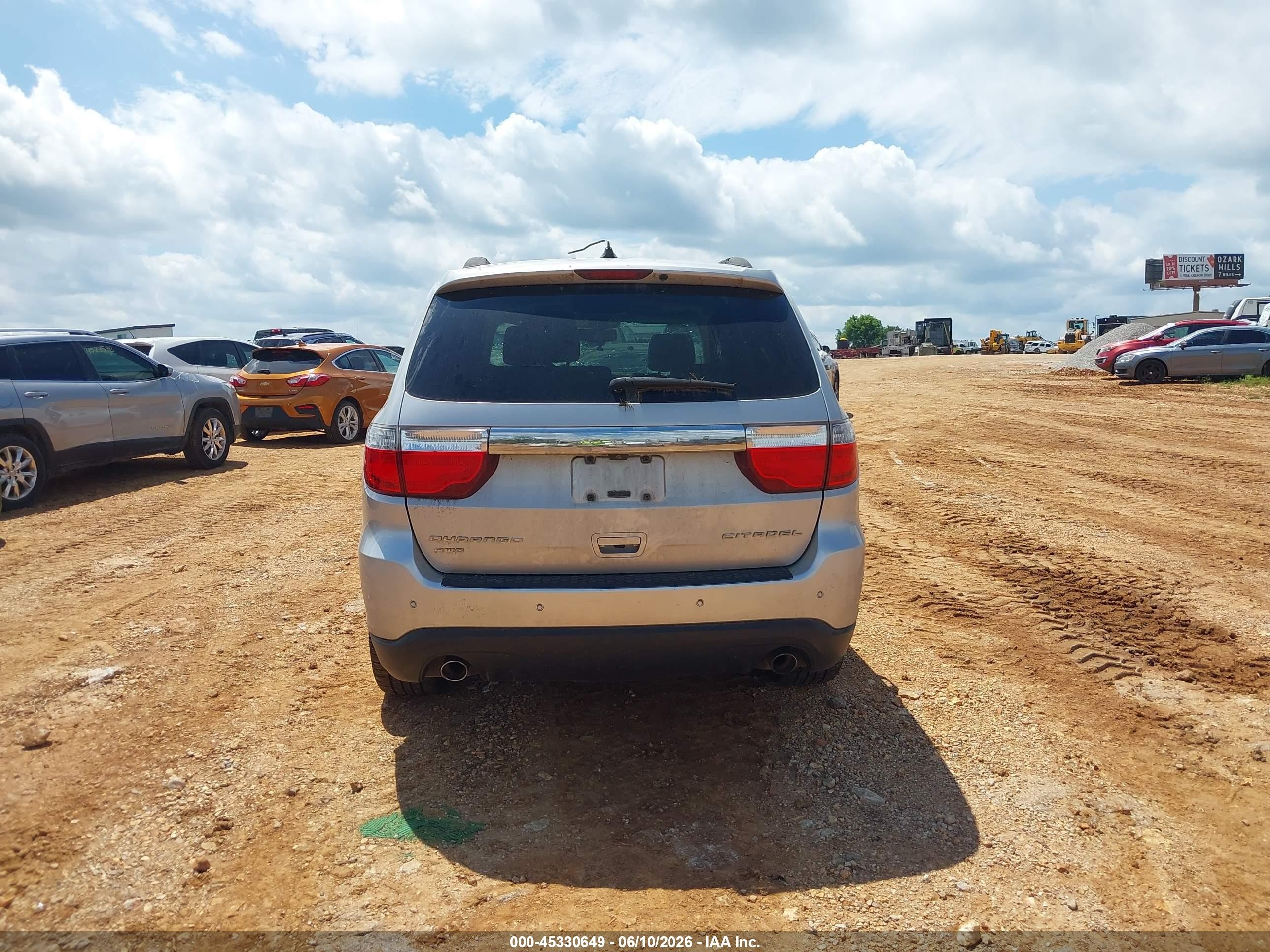 2013 Dodge Durango Citadel Silver vin: 1C4SDJET3DC570441