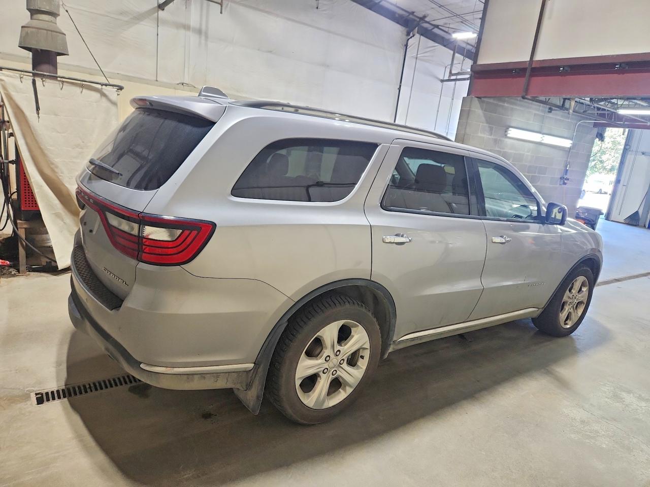 2014 Dodge Durango Citadel Silver vin: 1C4SDJET5EC524689