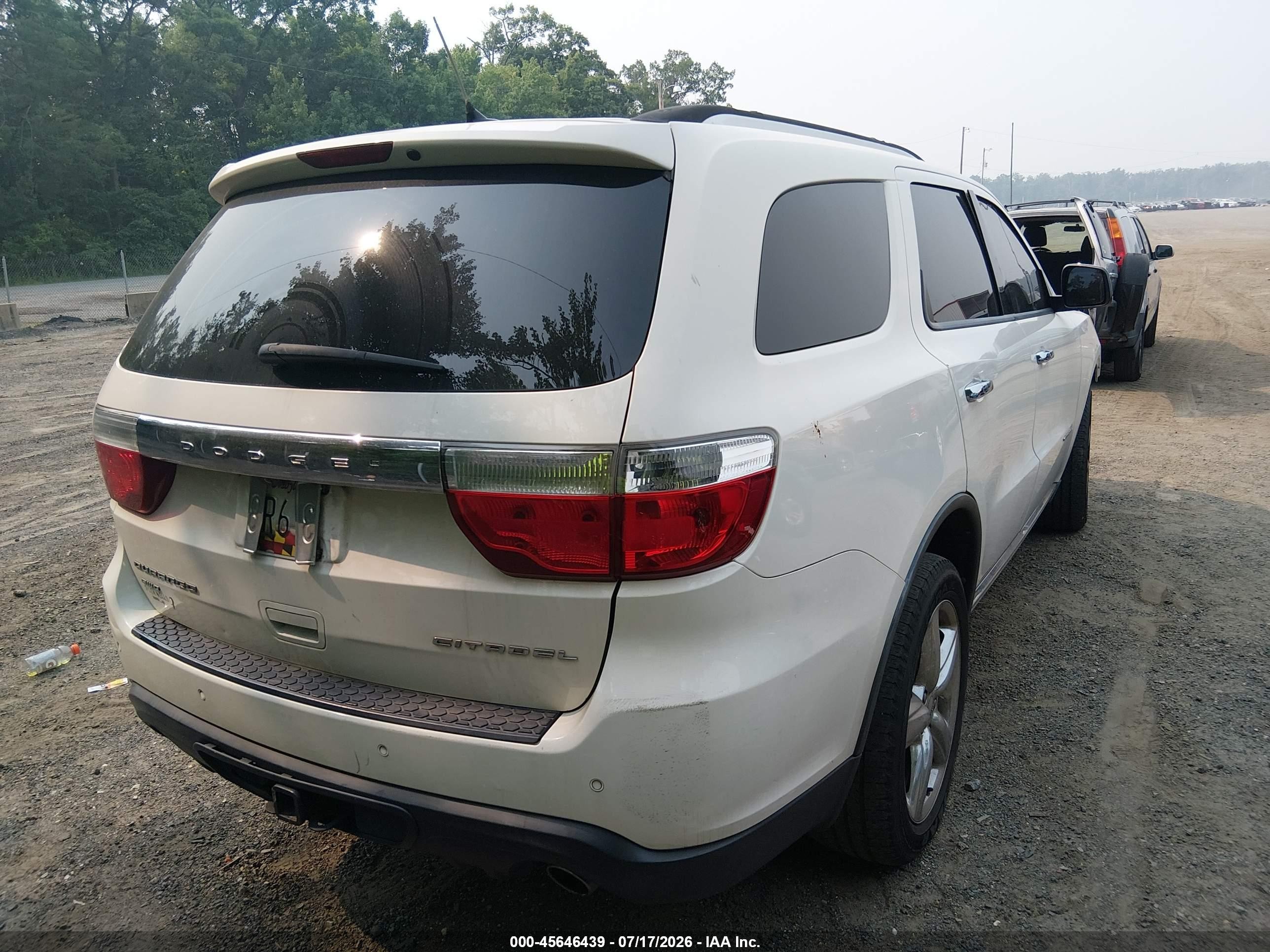 2012 Dodge Durango Citadel White vin: 1C4SDJET8CC144064
