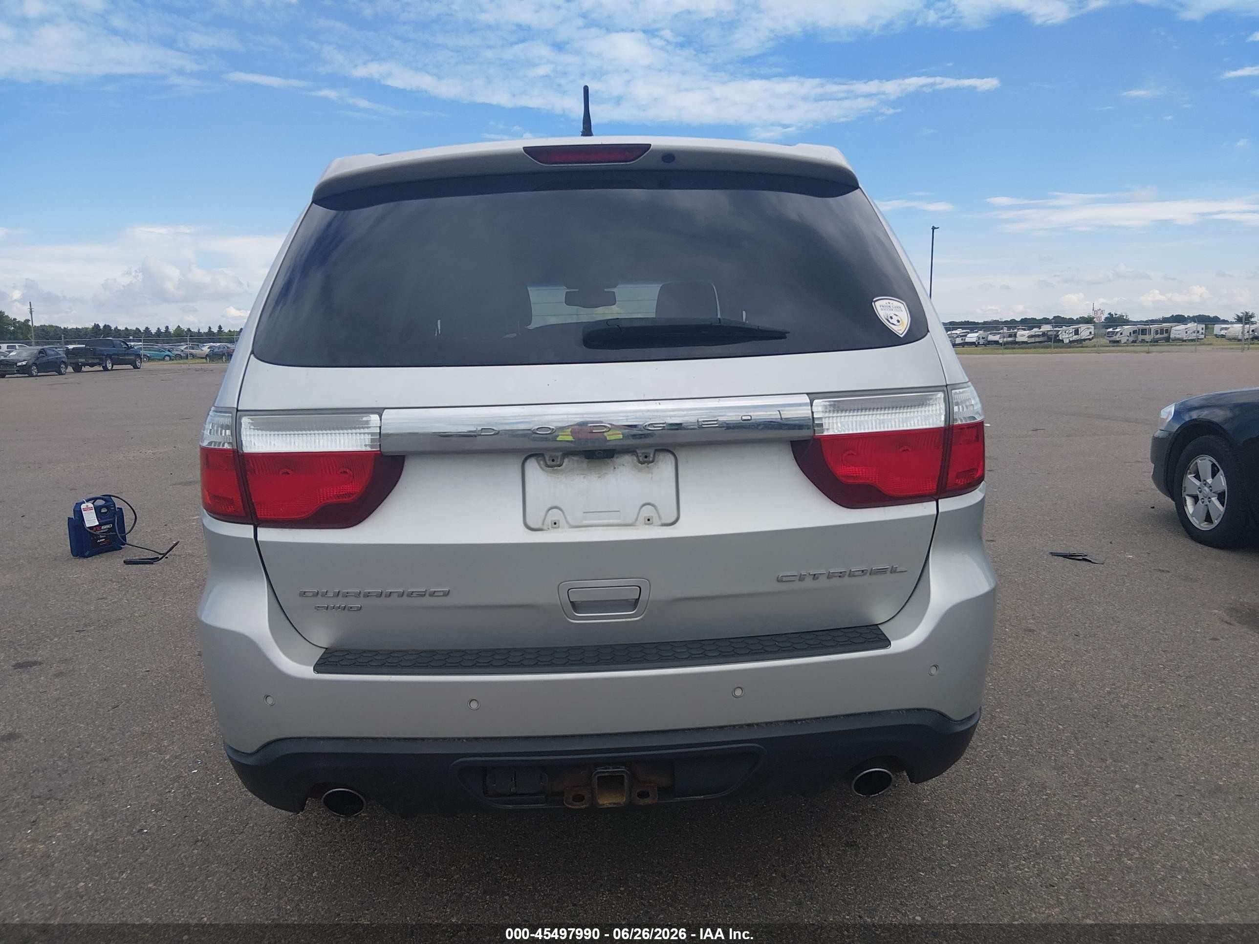 2012 Dodge Durango Citadel Silver vin: 1C4SDJET8CC192566