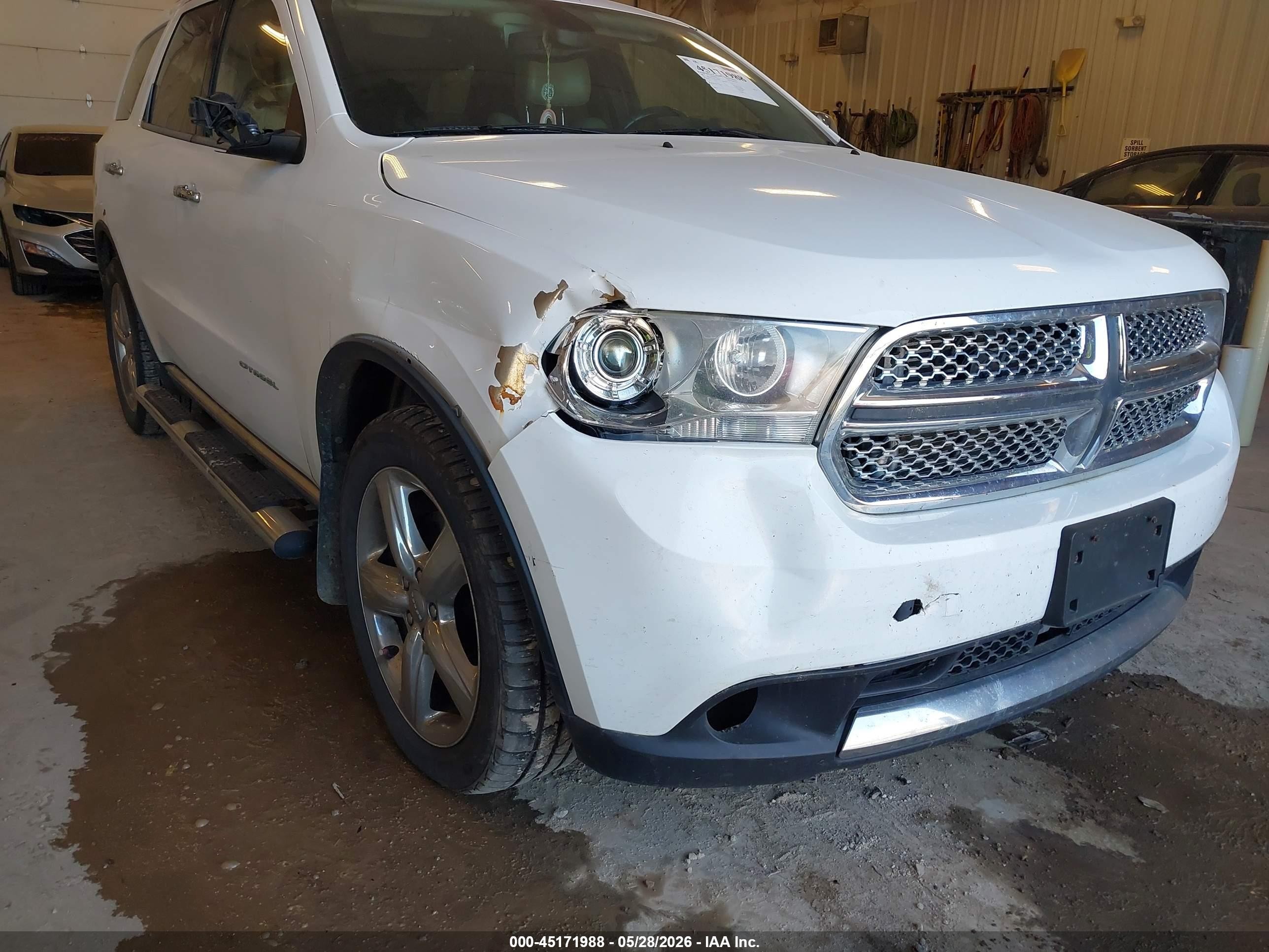 2013 Dodge Durango Citadel White vin: 1C4SDJET9DC565809