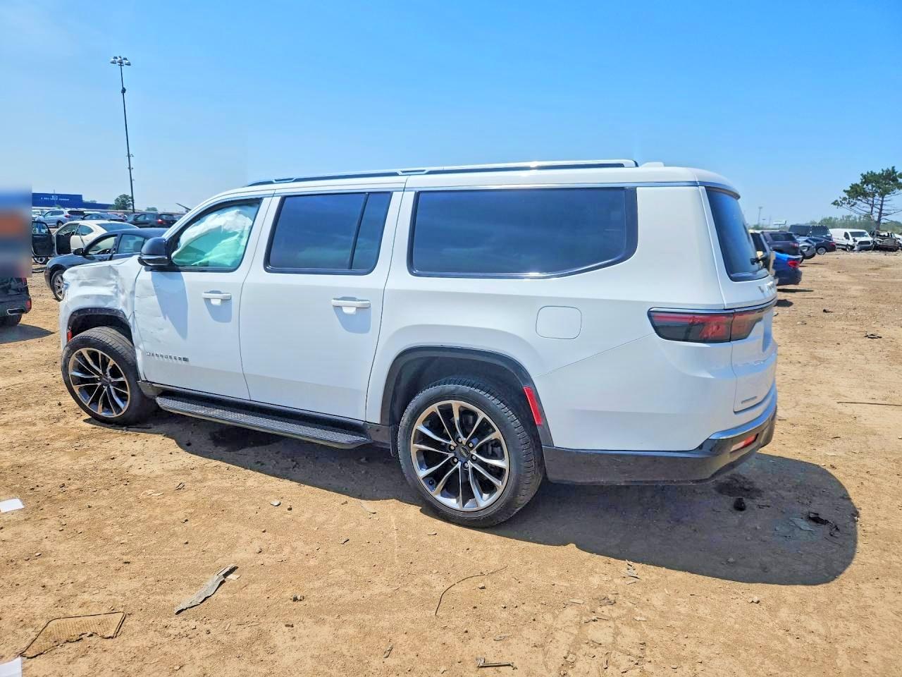 2023 Jeep Wagoneer L Series Ii White vin: 1C4SJSBP3PS511860