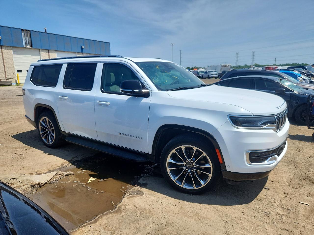 2023 Jeep Wagoneer L Series Ii White vin: 1C4SJSBP3PS511860