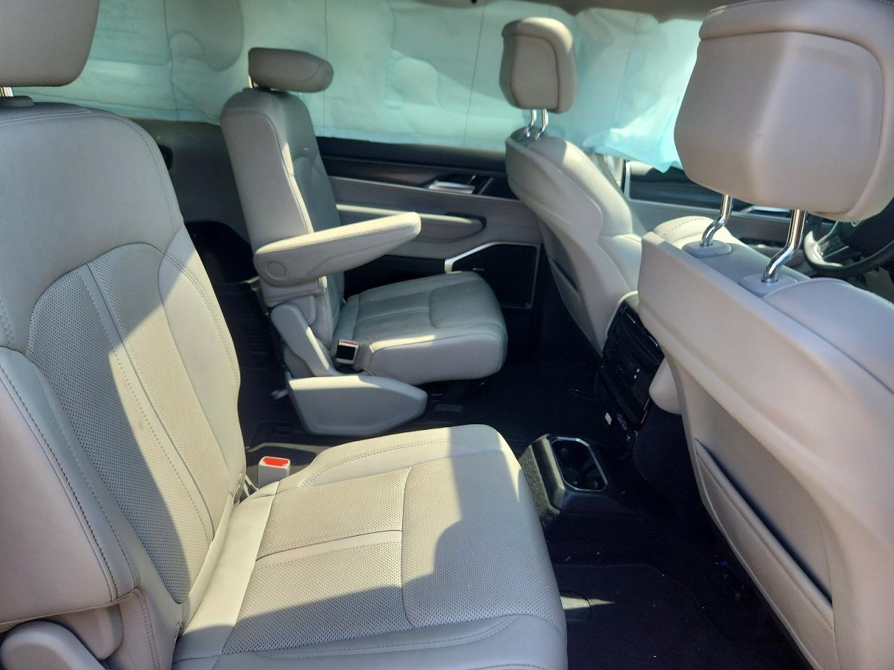 2023 Jeep Wagoneer L Series Ii White vin: 1C4SJSBP3PS511860