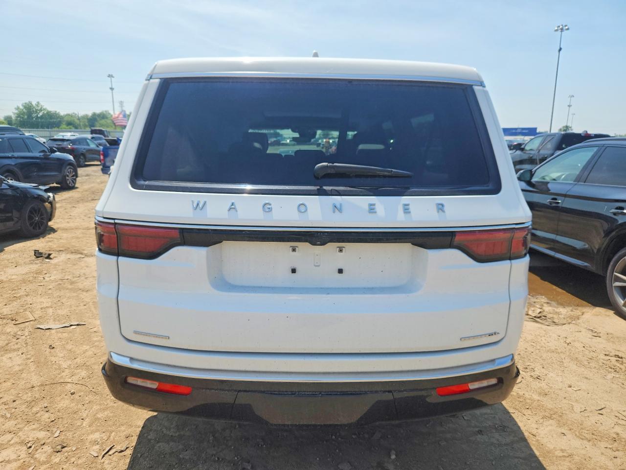 2023 Jeep Wagoneer L Series Ii White vin: 1C4SJSBP3PS511860
