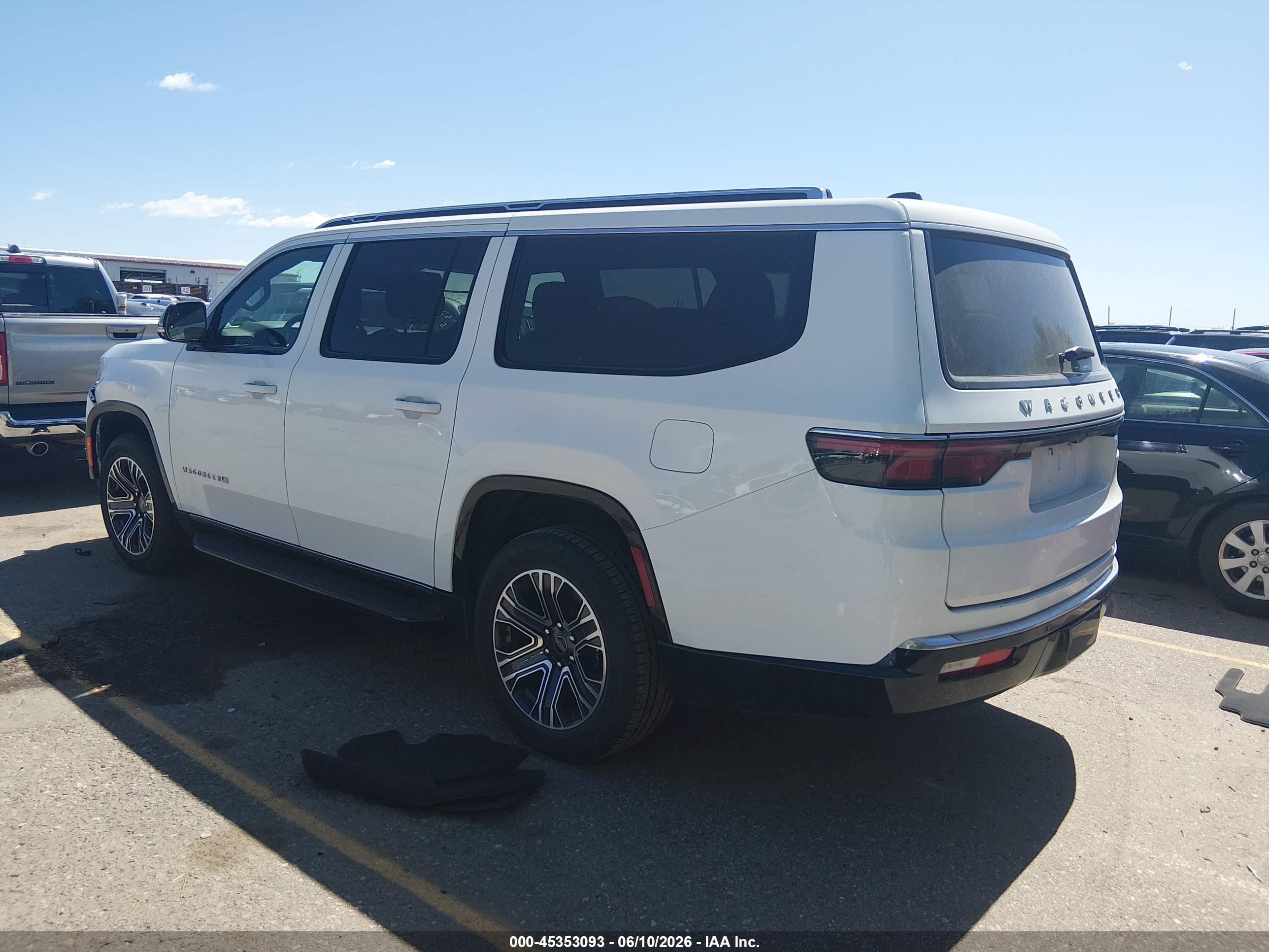 2025 Jeep Wagoneer L Series Ii 4x4 White vin: 1C4SJSBP9SS537324