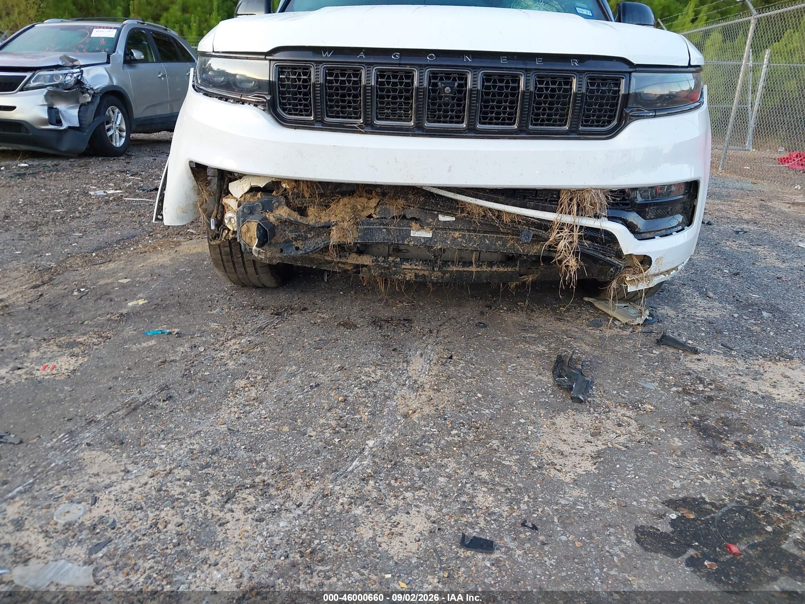 2024 Jeep Grand Wagoneer L Series Ii 4x4 Белый vin: 1C4SJSFP7RS149870