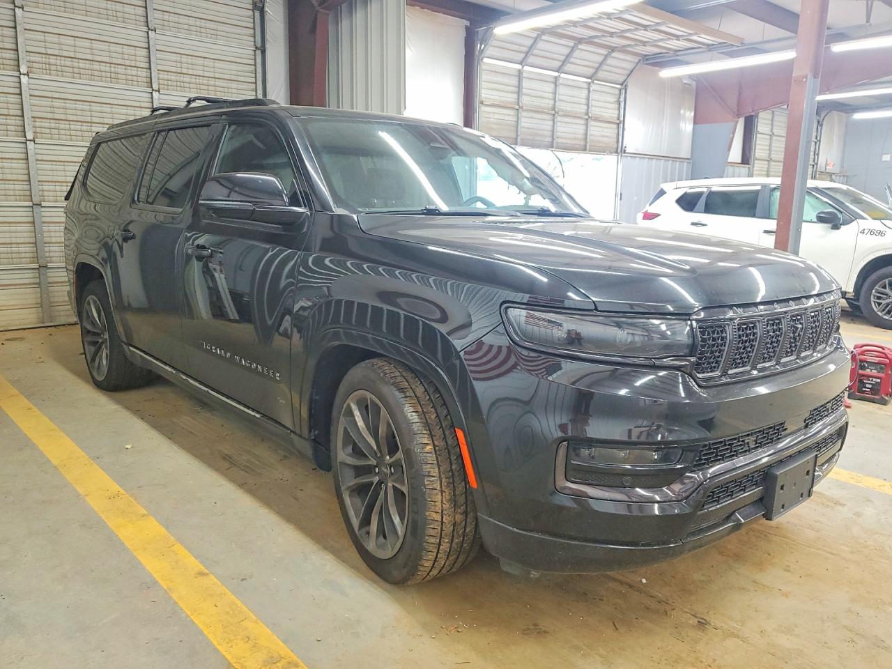 2024 Jeep Grand Wagoneer L Series Ii Black vin: 1C4SJSFP8RS150381