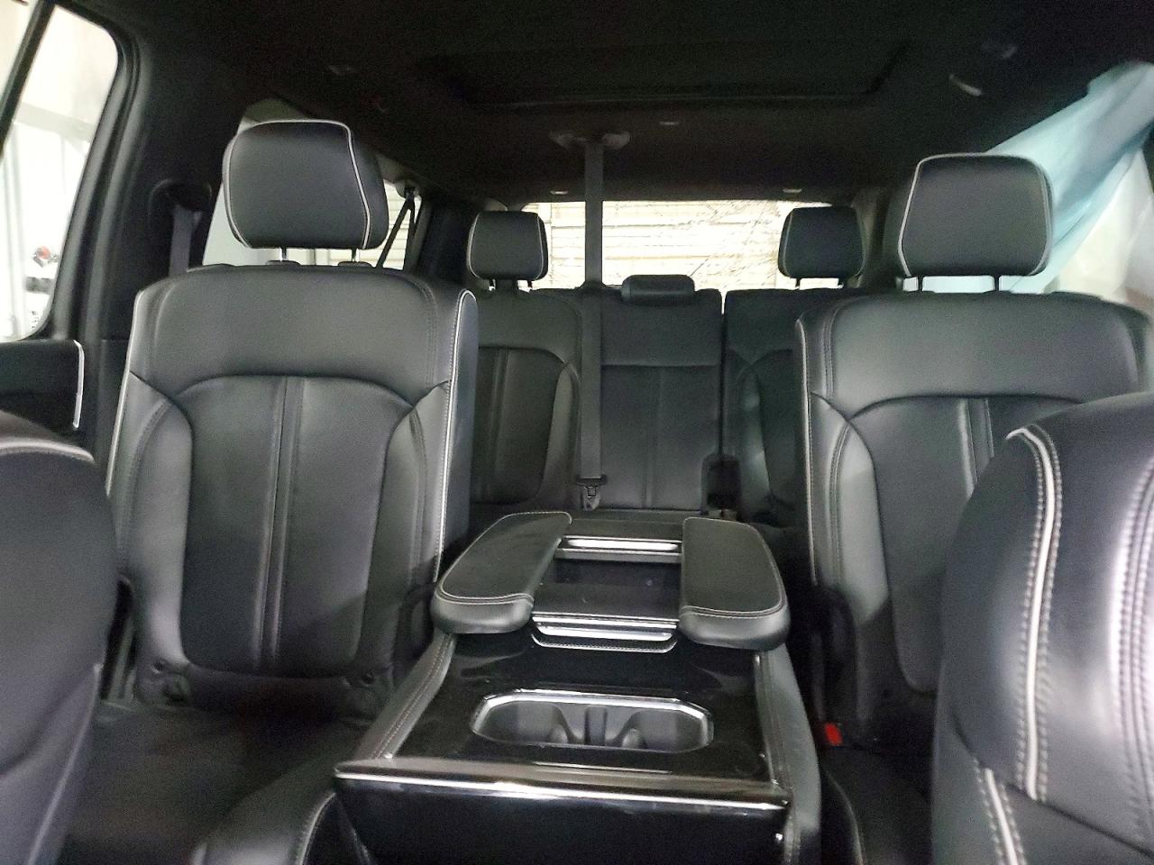 2024 Jeep Grand Wagoneer L Series Ii Black vin: 1C4SJSFP8RS150381