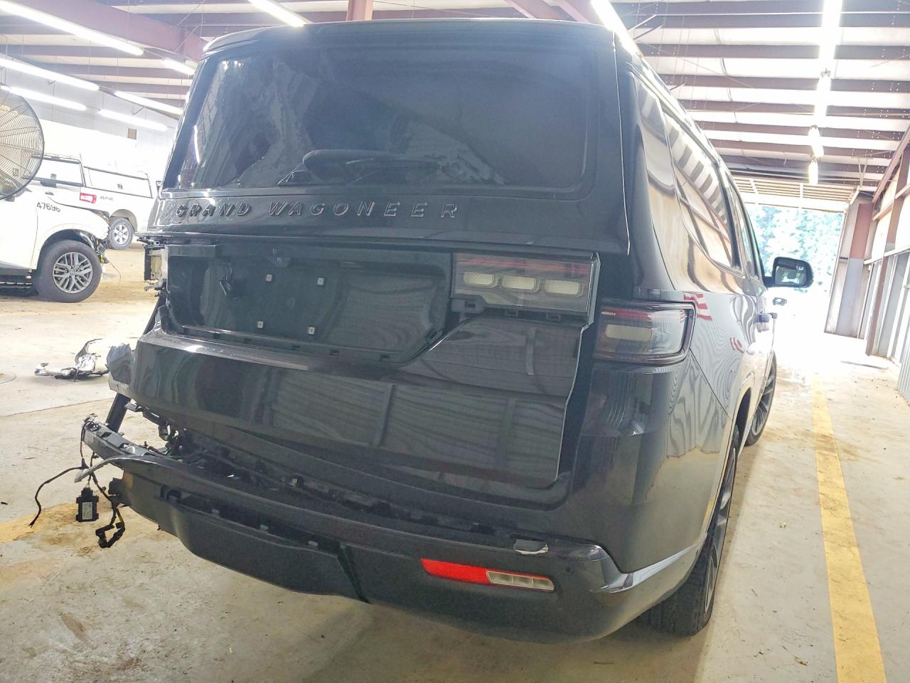 2024 Jeep Grand Wagoneer L Series Ii Black vin: 1C4SJSFP8RS150381