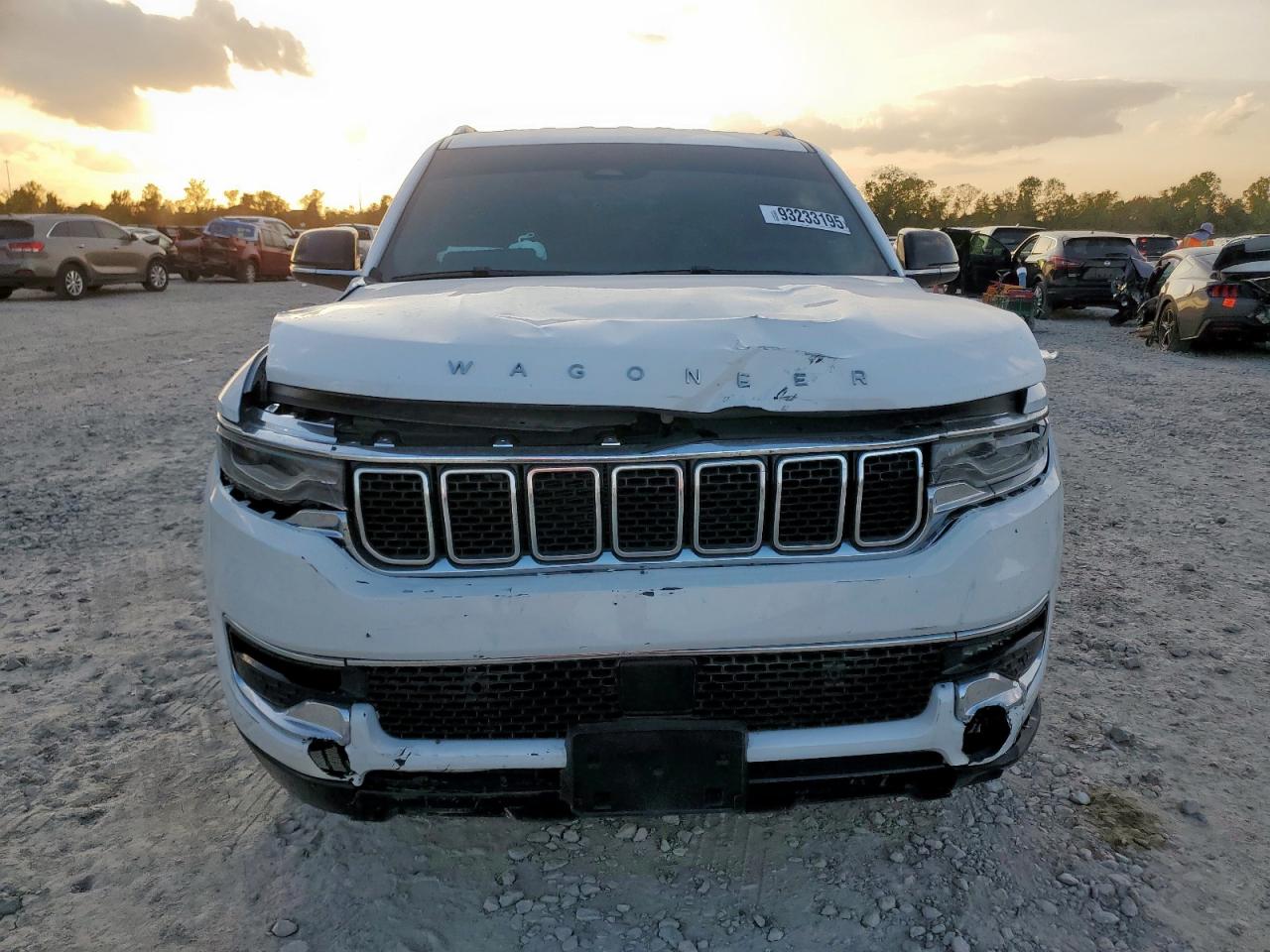 2024 Jeep Wagoneer Series I Белый vin: 1C4SJUAP5RS142032