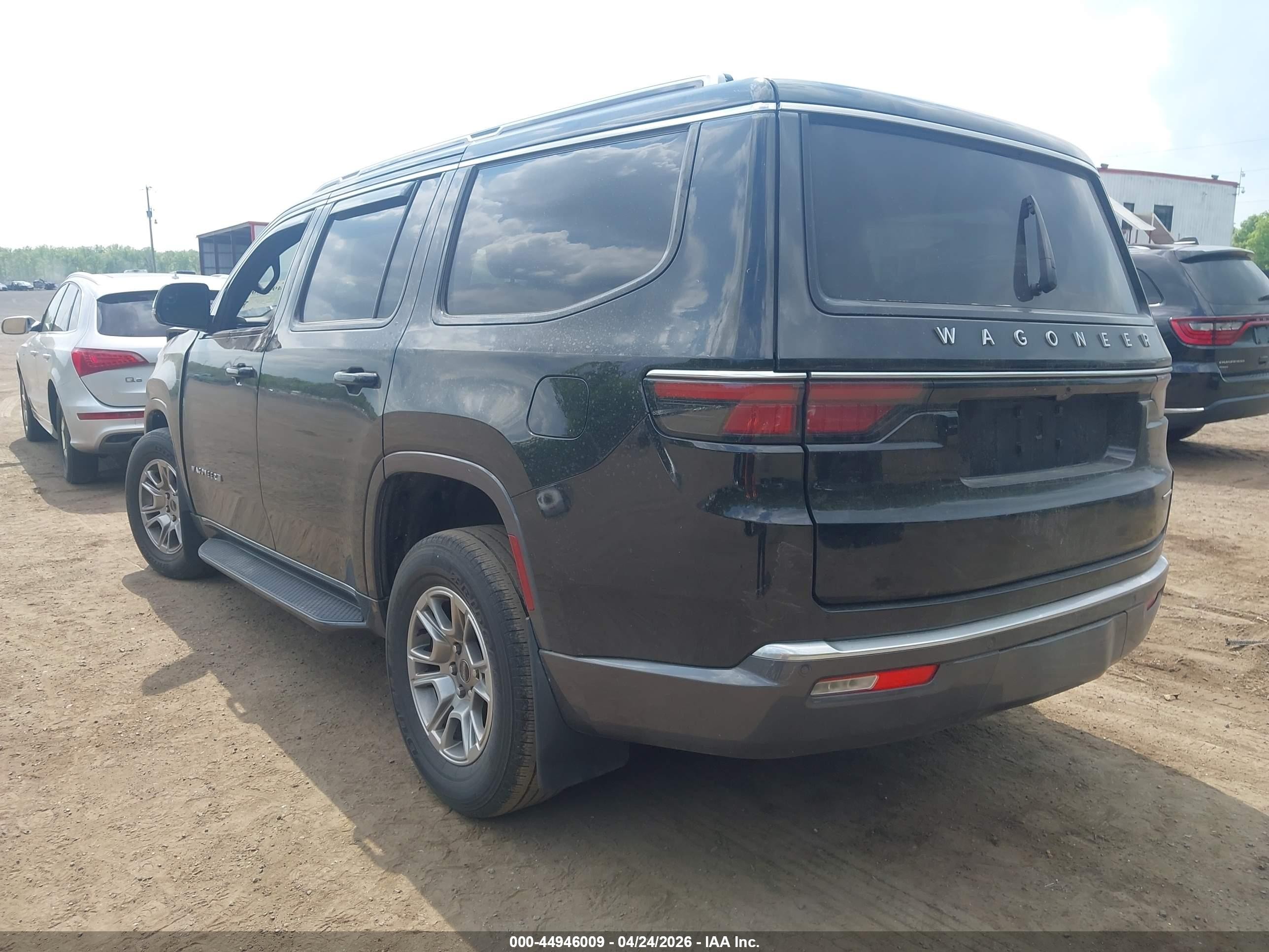 2022 Jeep Wagoneer Series I 4x2 Черный vin: 1C4SJUAT4NS181458