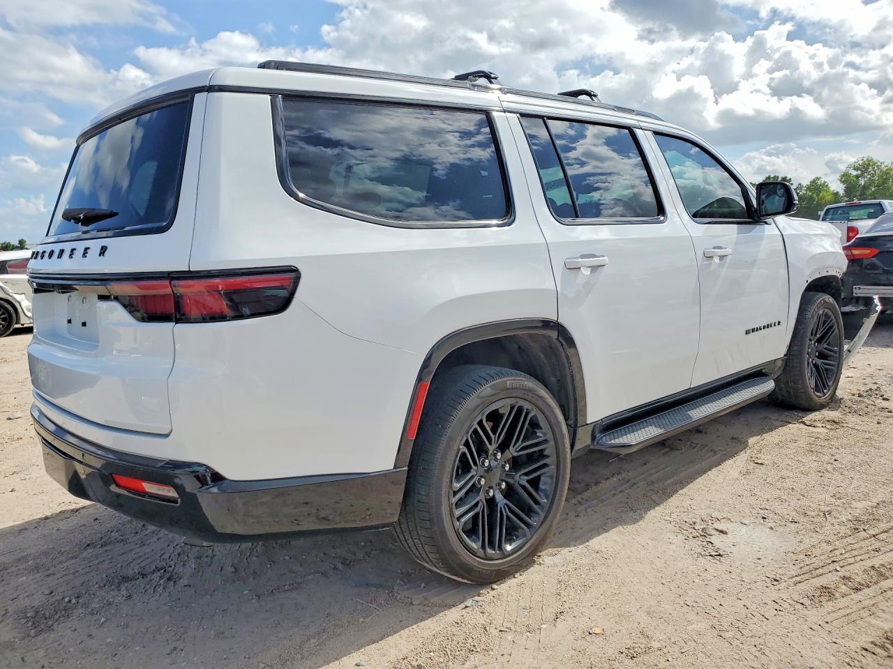 2023 Jeep Wagoneer Series Ii White vin: 1C4SJVBP6PS559502